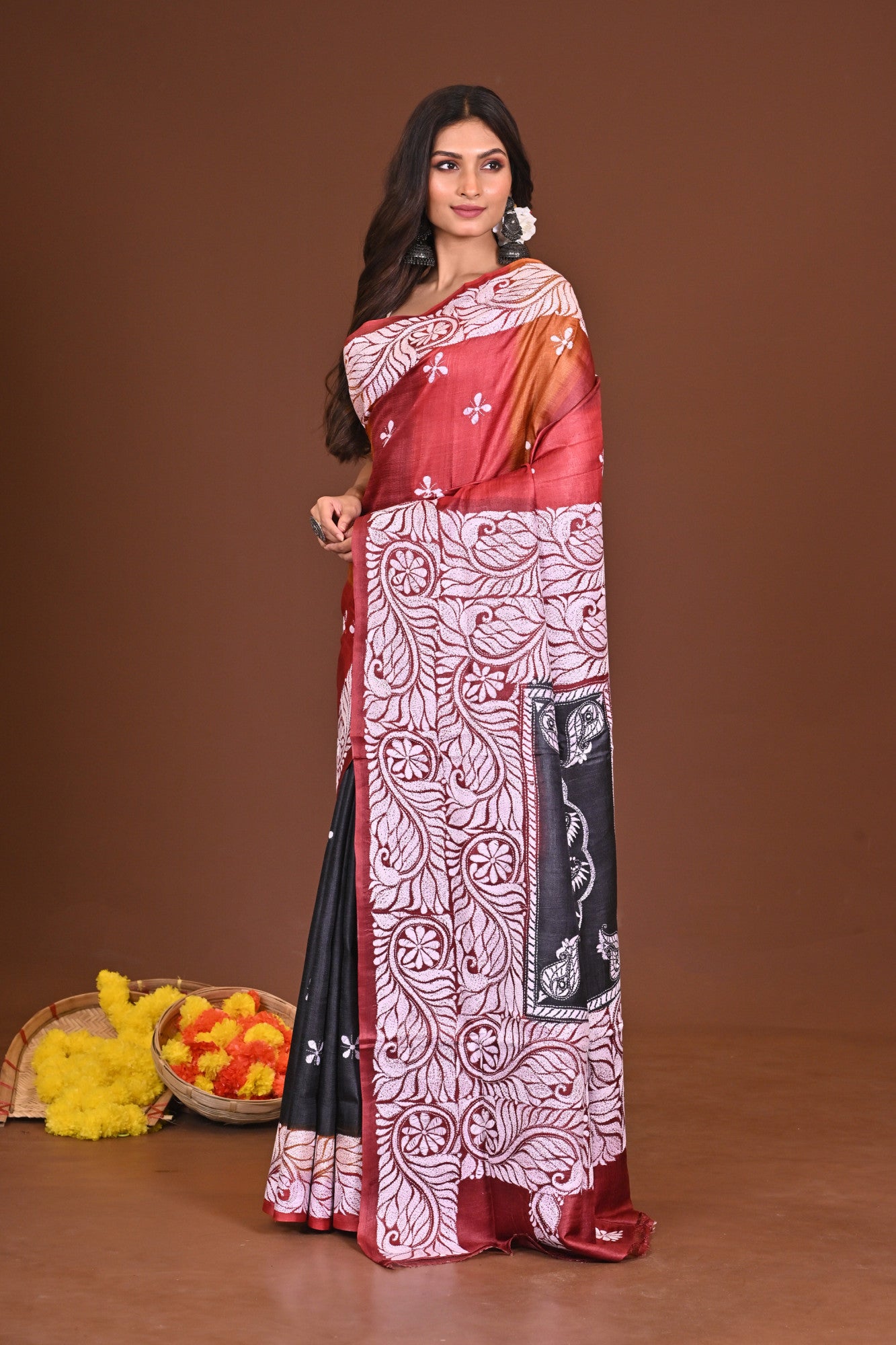ANURAGIALOK PURE SILK KANTHA SAREE Thumbnail