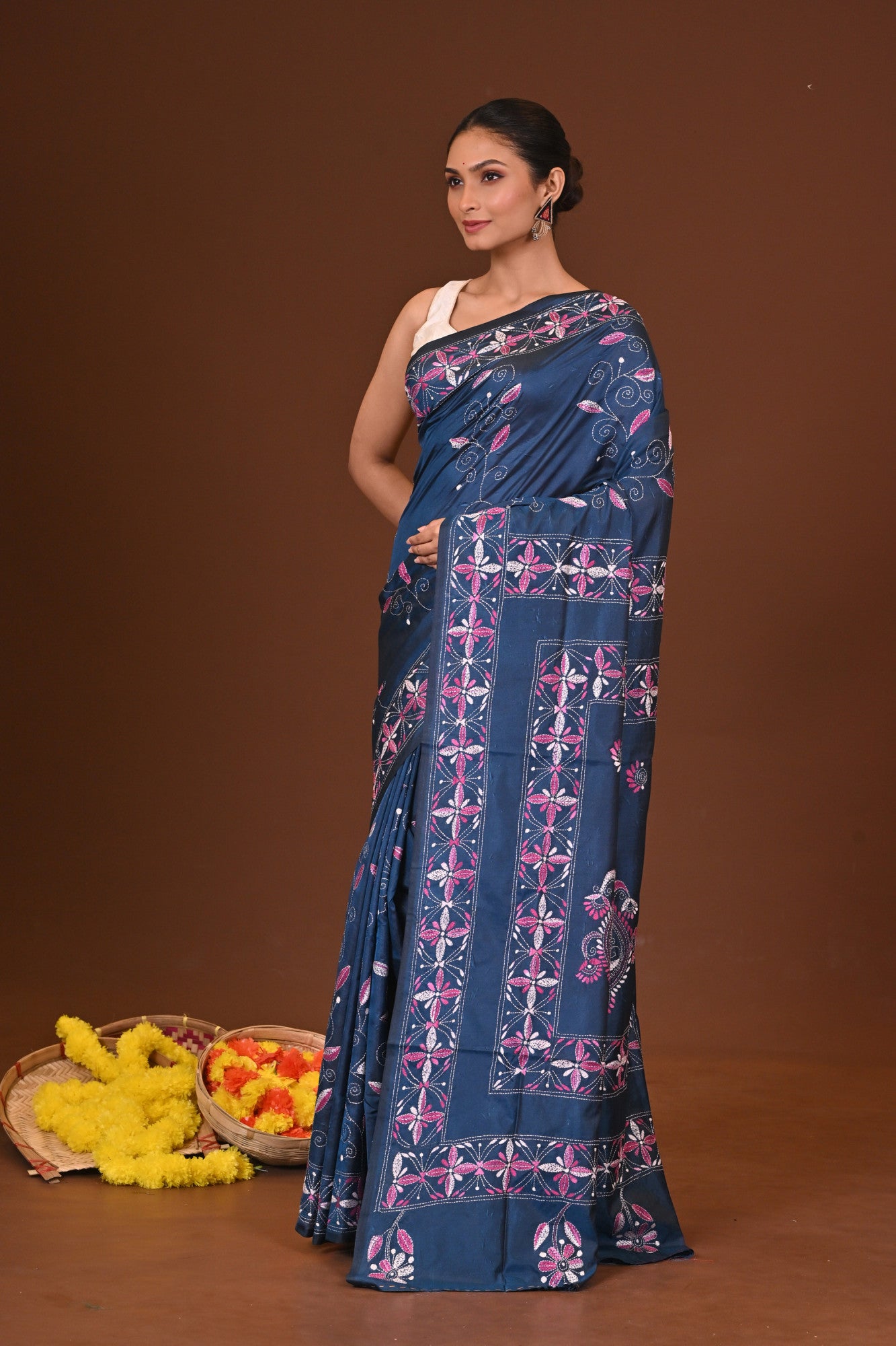 ASHARIKA Blended Silk Kantha Stitch Saree Thumbnail