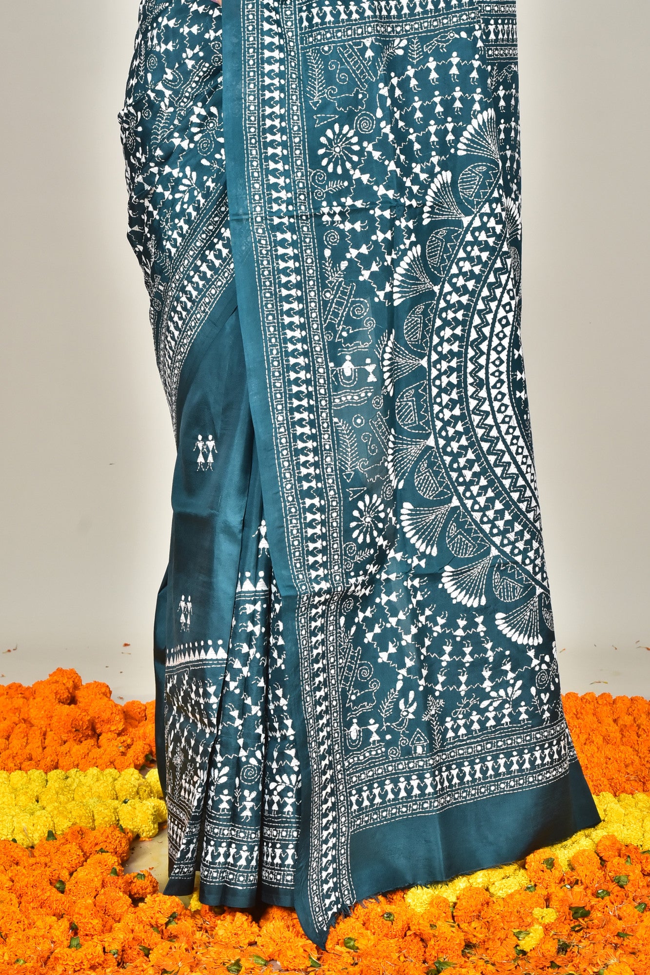 BANGALORE SILK GUJRATI STITCH SAREE Thumbnail