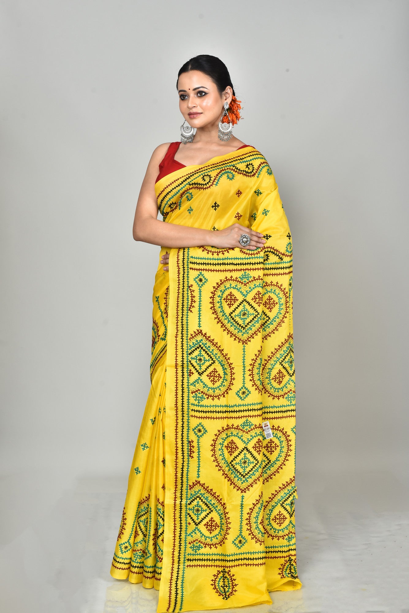 BANGALORE SILK GUJRATI STITCH SAREE Thumbnail