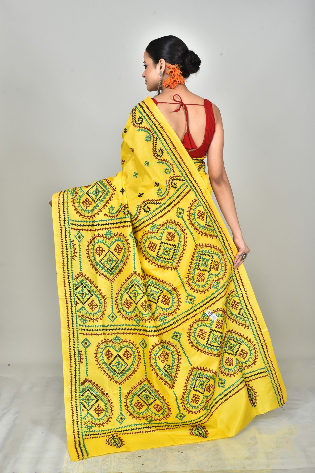 BANGALORE SILK GUJRATI STITCH SAREE Thumbnail