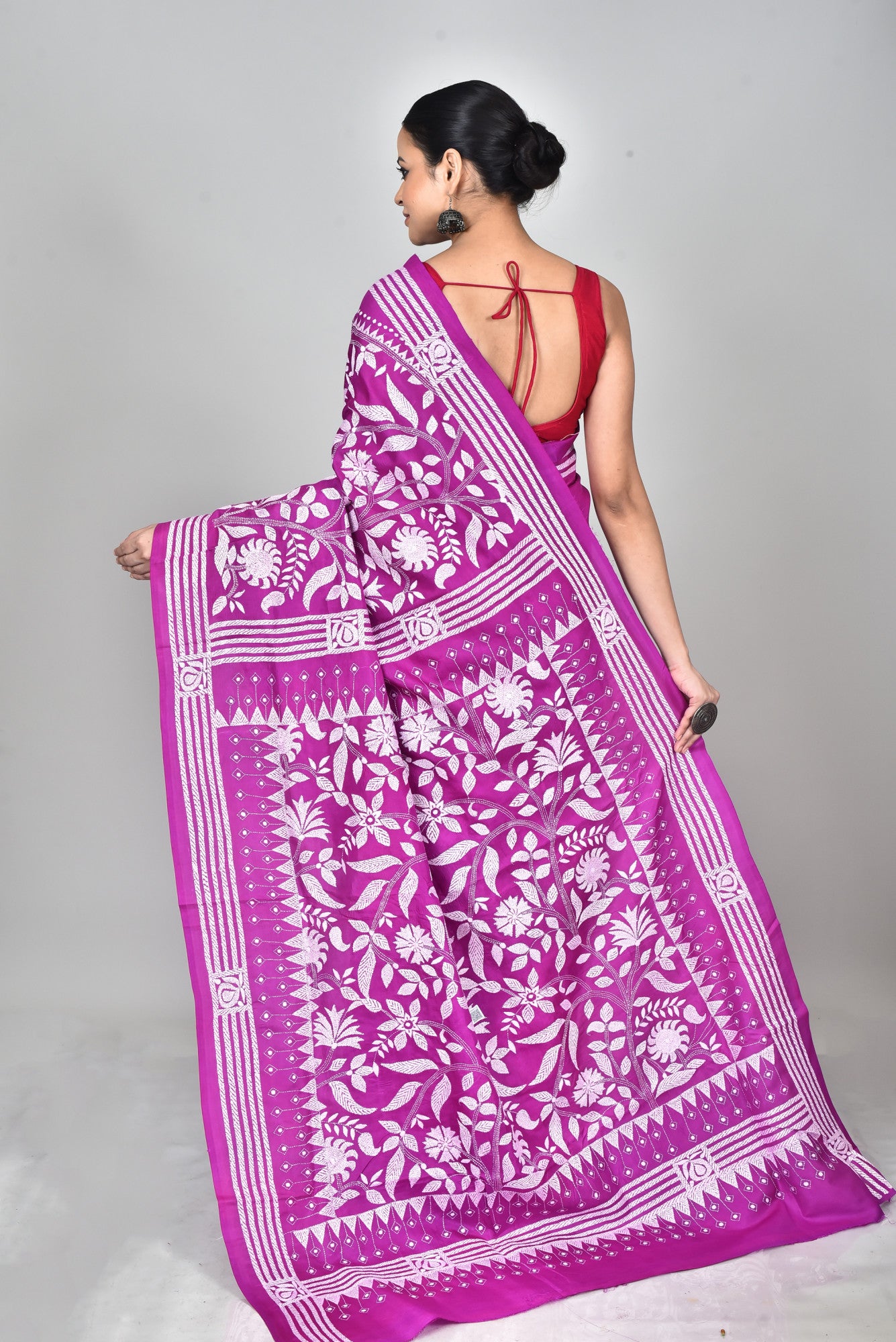 BANGALORE SILK KANTHA SAREE Thumbnail