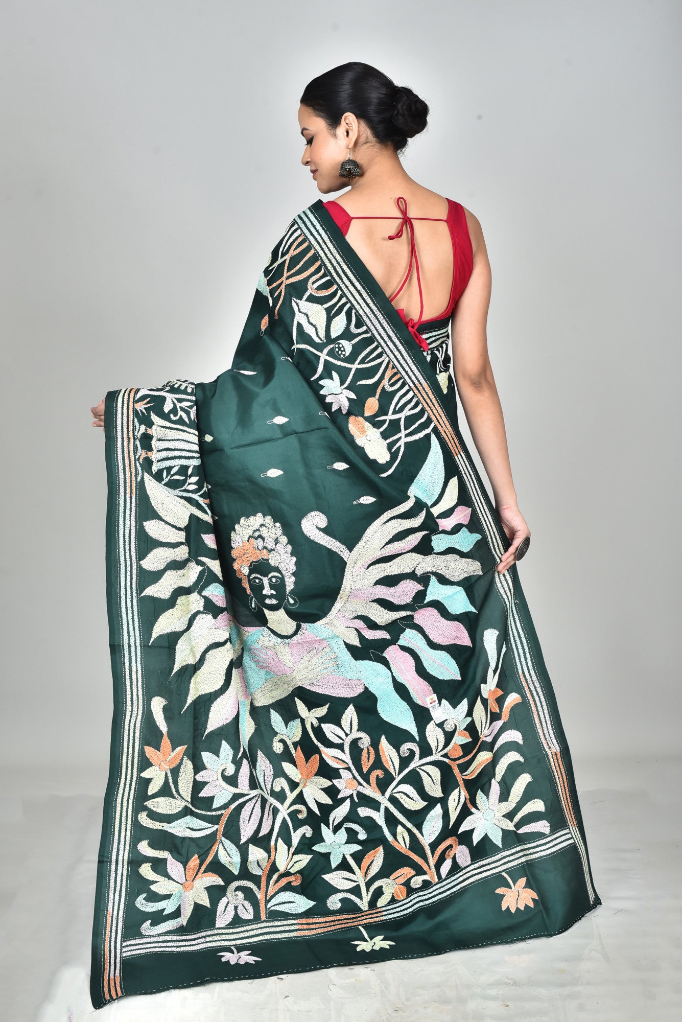 BANGALORE SILK KANTHA SAREE Thumbnail
