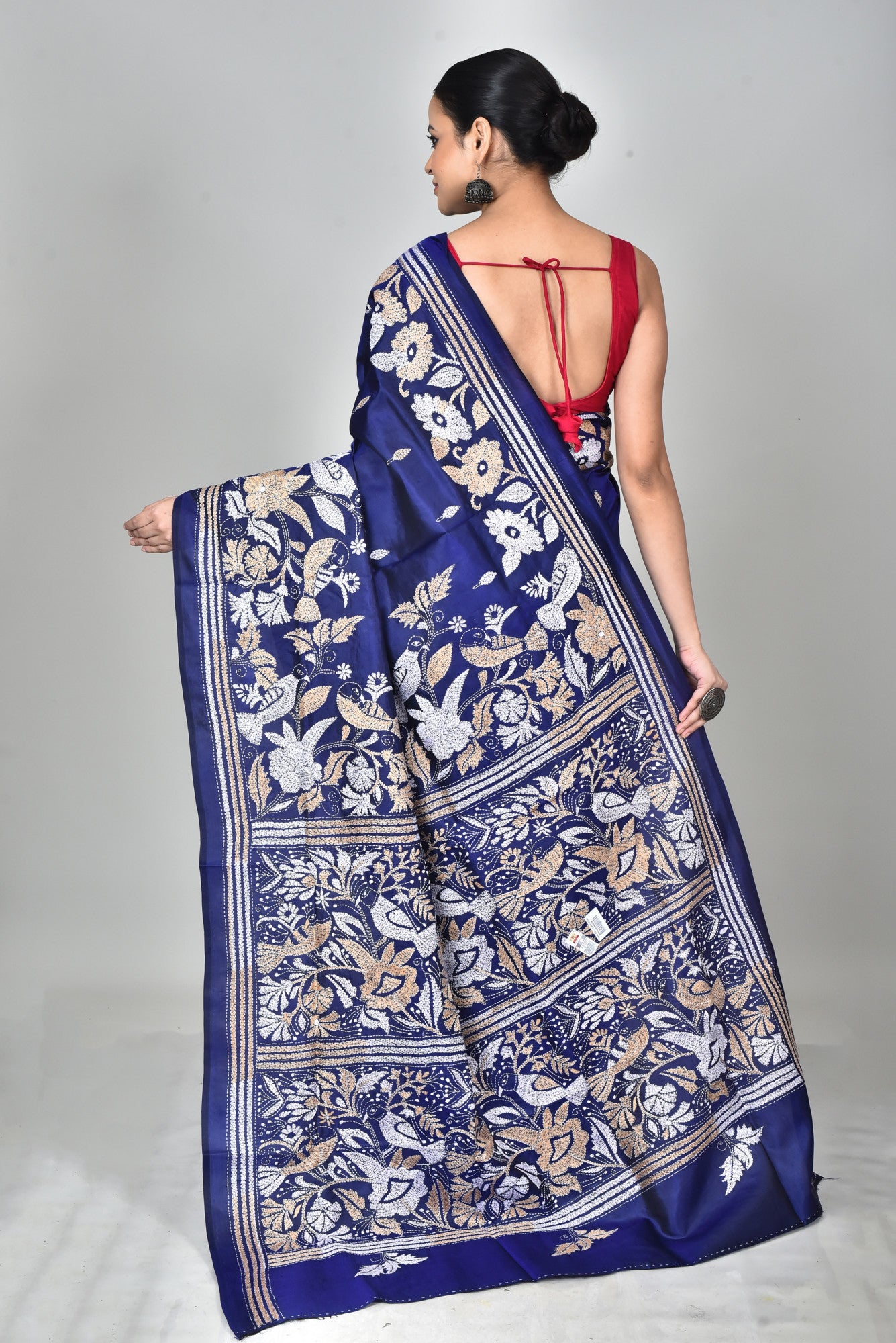 BANGALORE SILK KANTHA SAREE Thumbnail