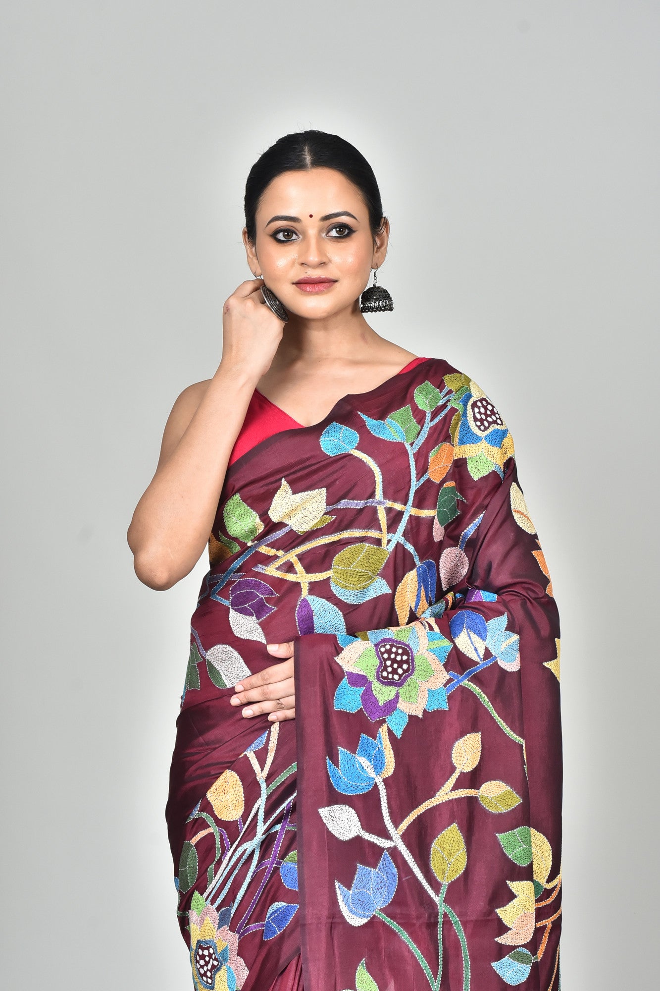 BANGALORE SILK KANTHA SAREE Thumbnail