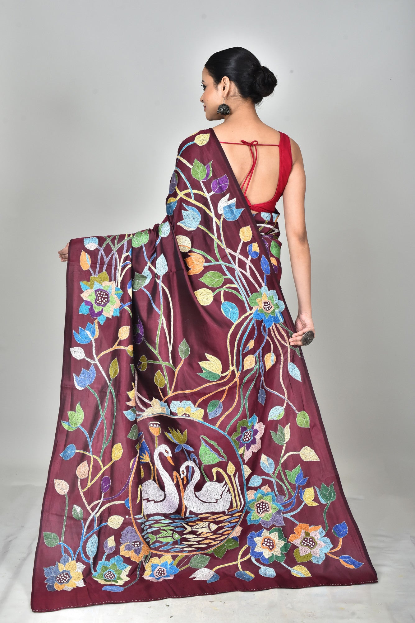 BANGALORE SILK KANTHA SAREE Thumbnail