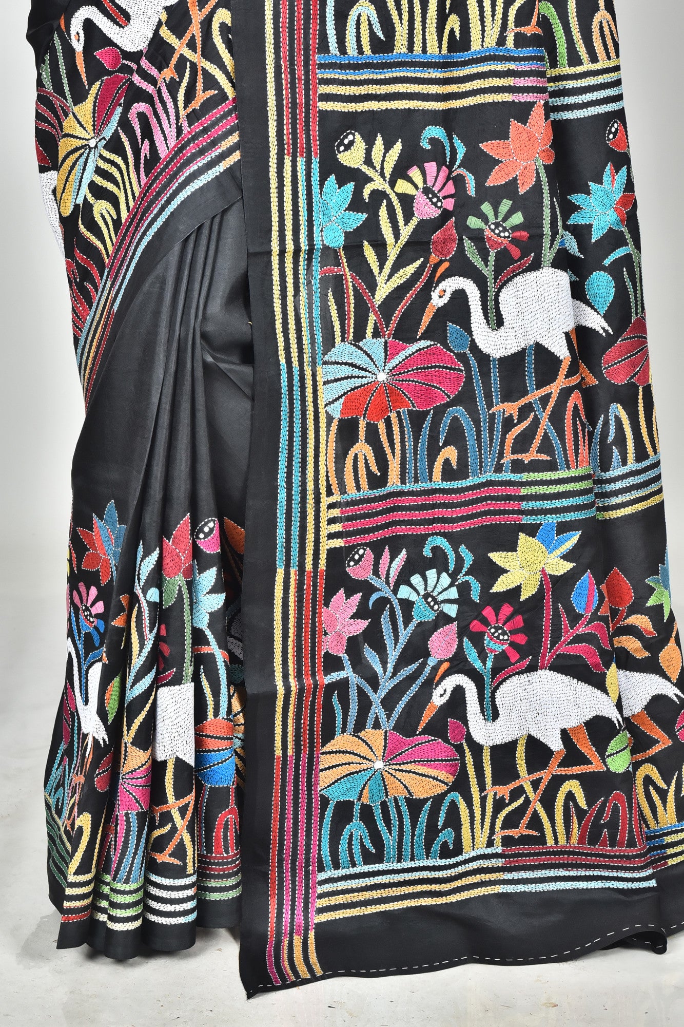 BANGALORE SILK KANTHA SAREE Thumbnail