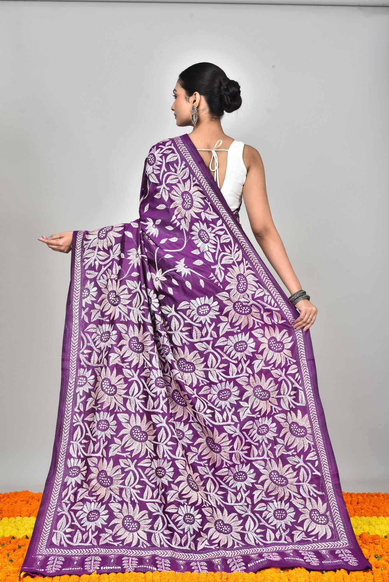 BANGALORE SILK KANTHA SAREE Thumbnail