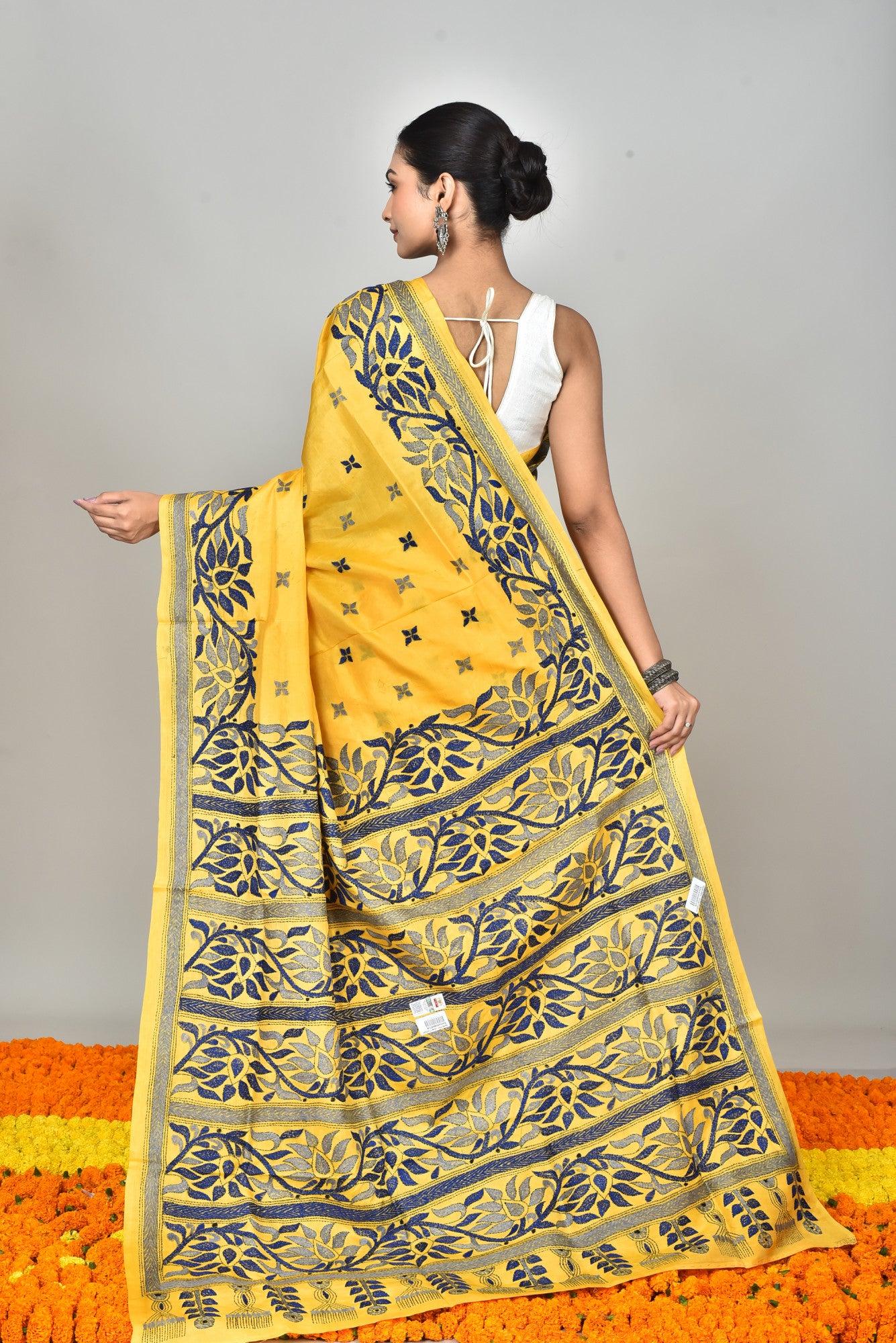 BANGALORE SILK KANTHA SAREE Thumbnail