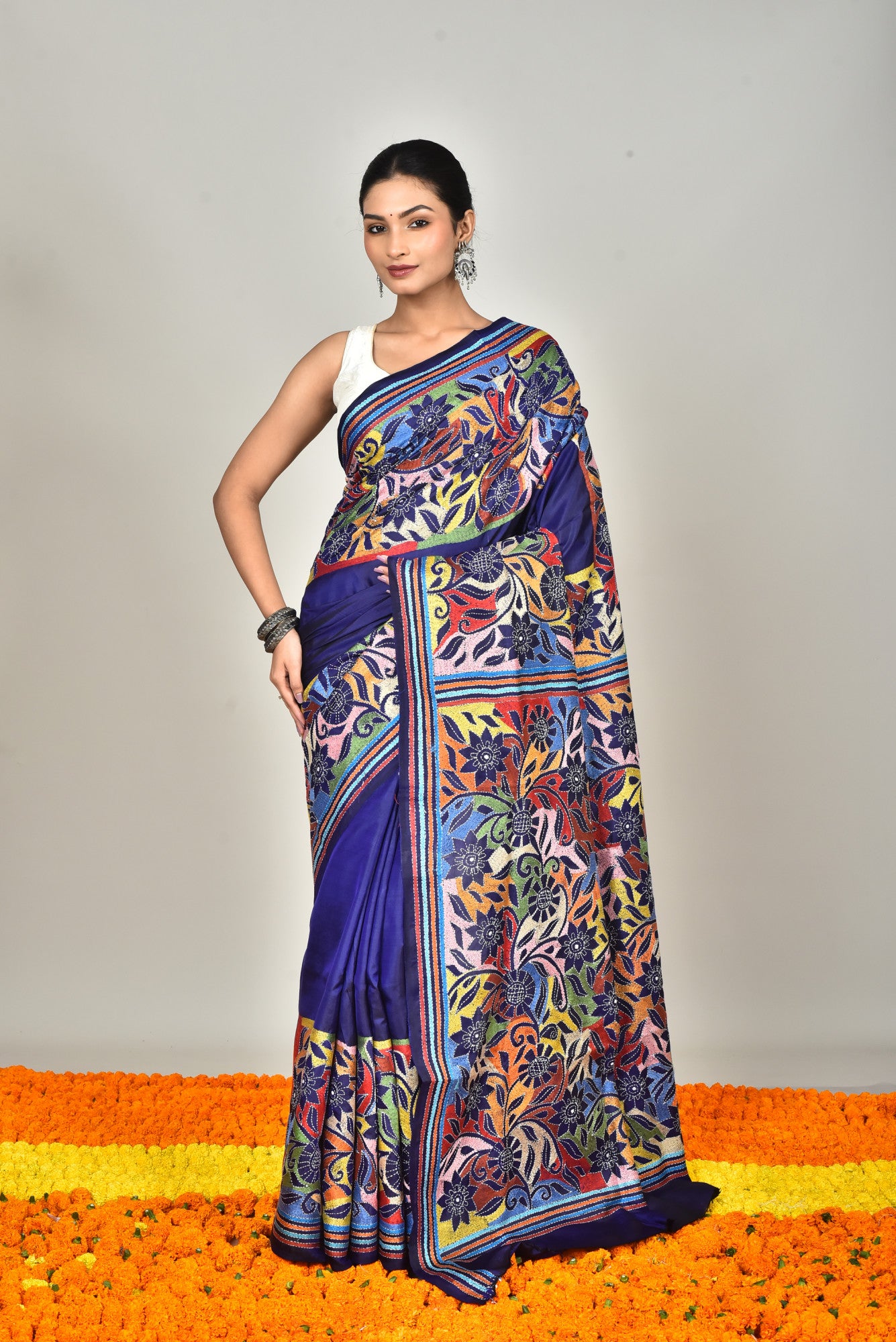 BANGALORE SILK KANTHA SAREE Thumbnail