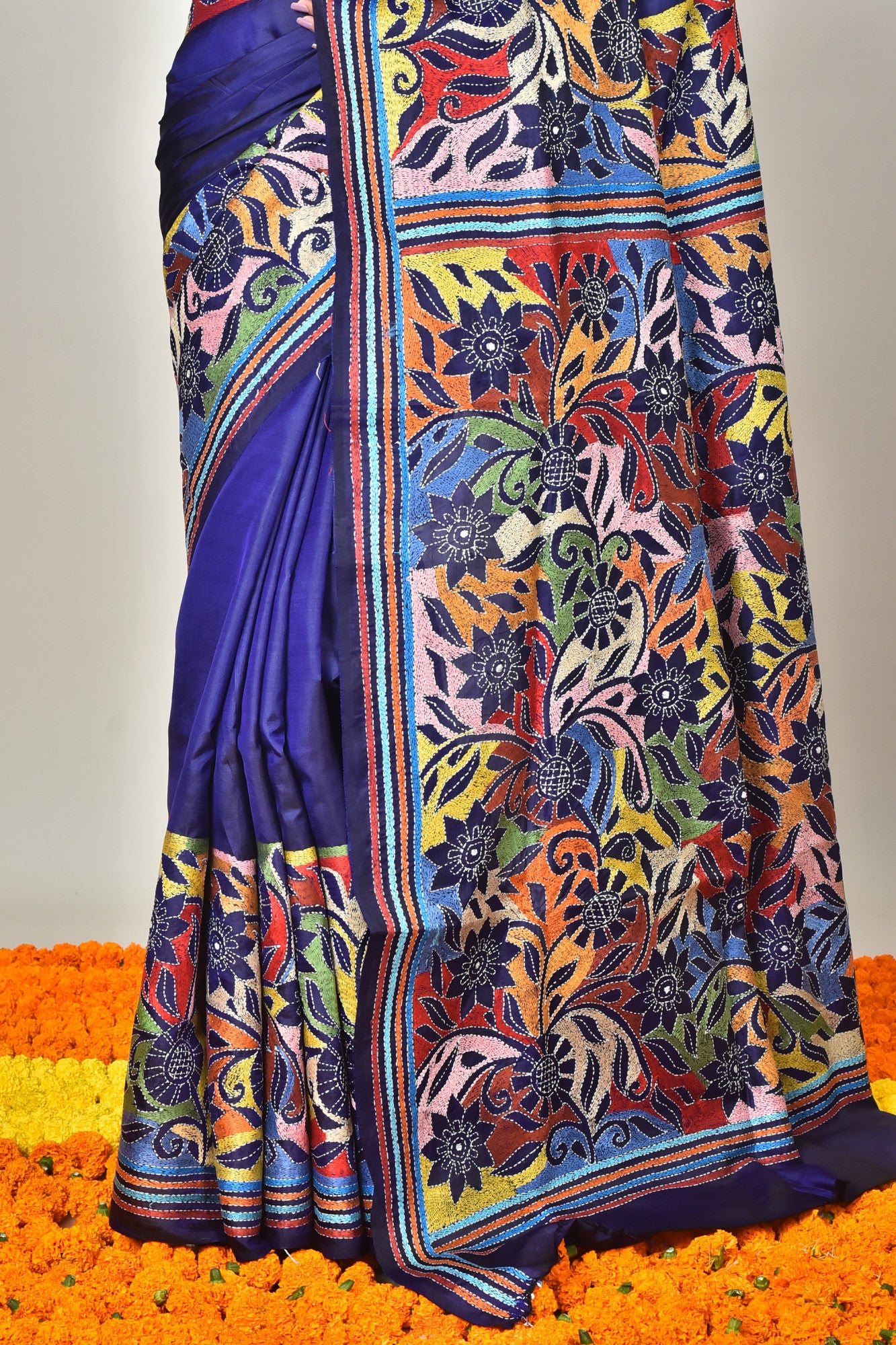 BANGALORE SILK KANTHA SAREE Thumbnail