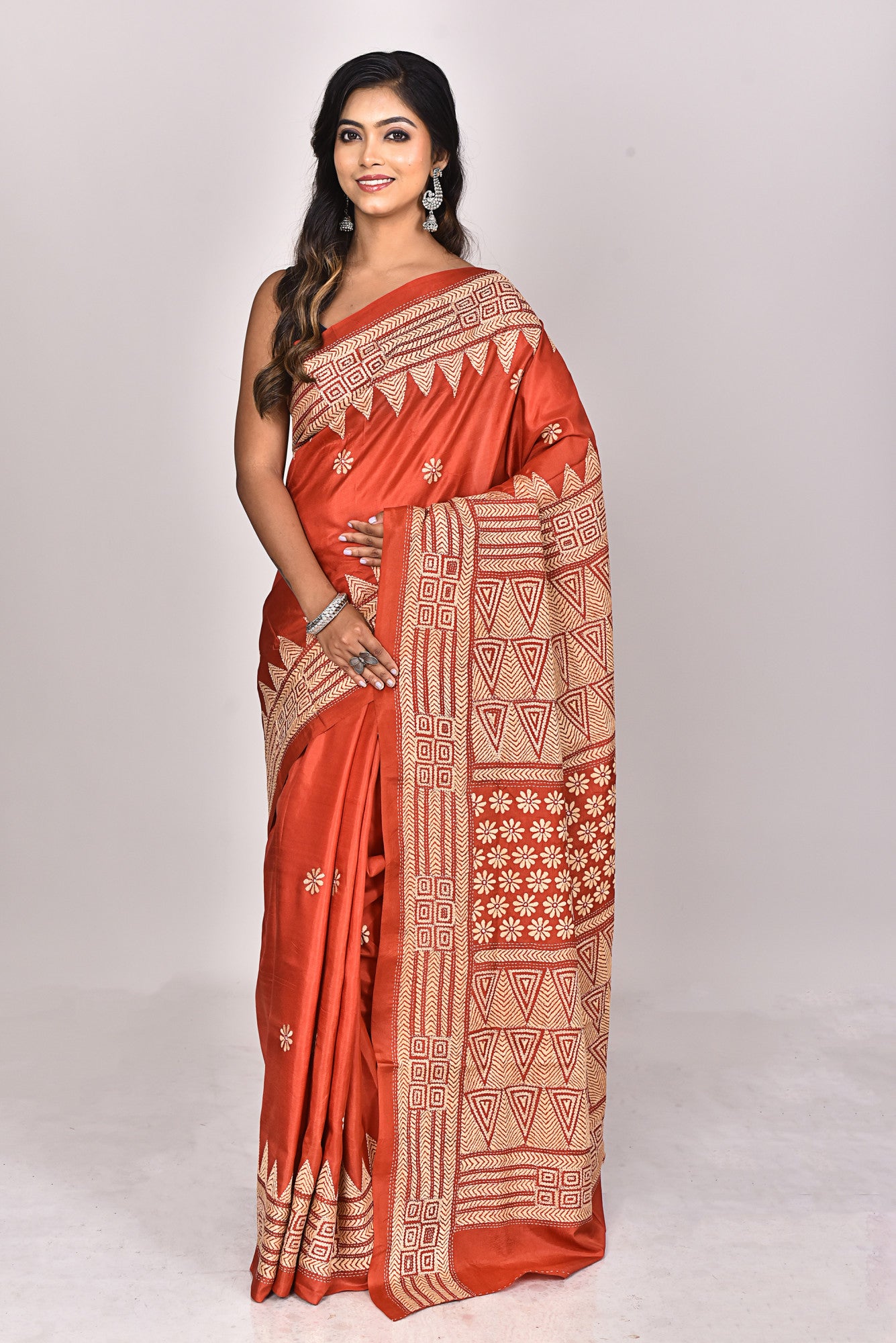 BANGALORE SILK KANTHA SAREE Thumbnail
