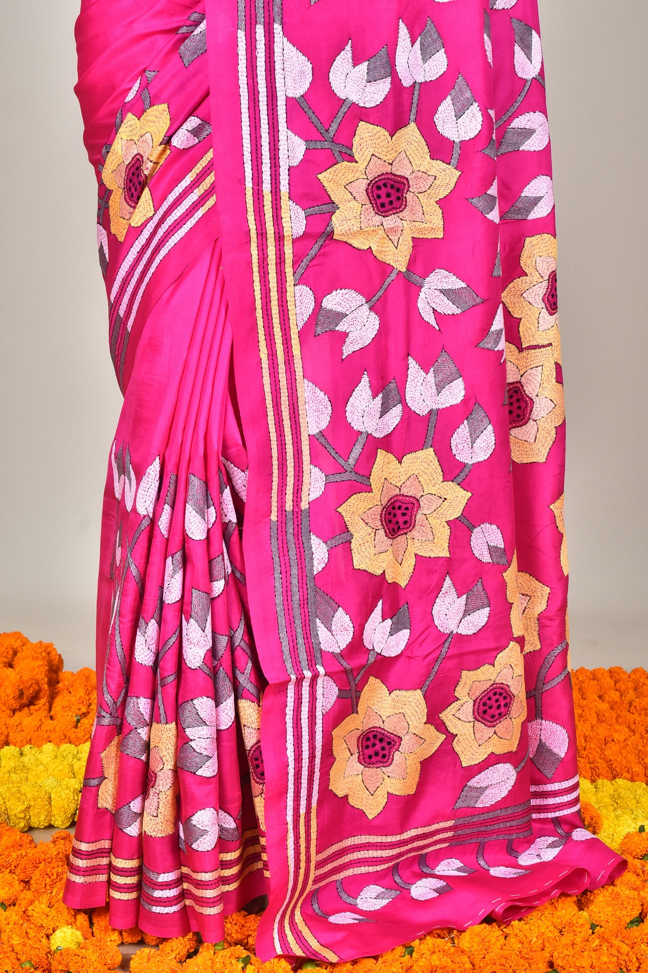 BANGALORE SILK KANTHA SAREE Thumbnail