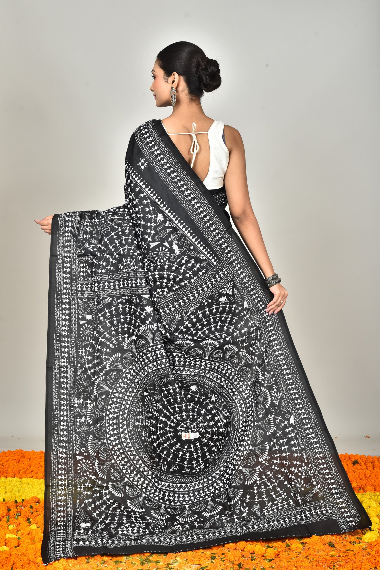 BANGALORE SILK KANTHA SAREE Thumbnail