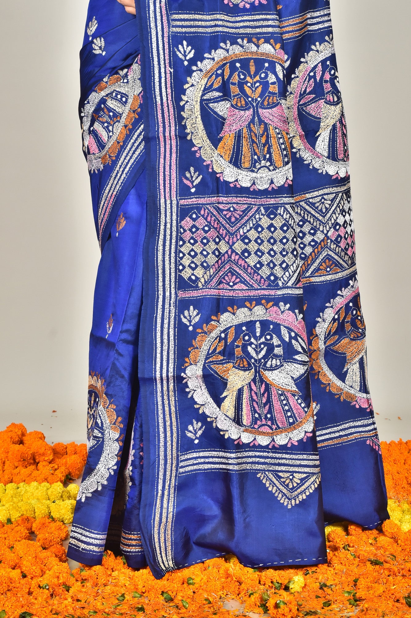 BANGALORE SILK KANTHA SAREE Thumbnail
