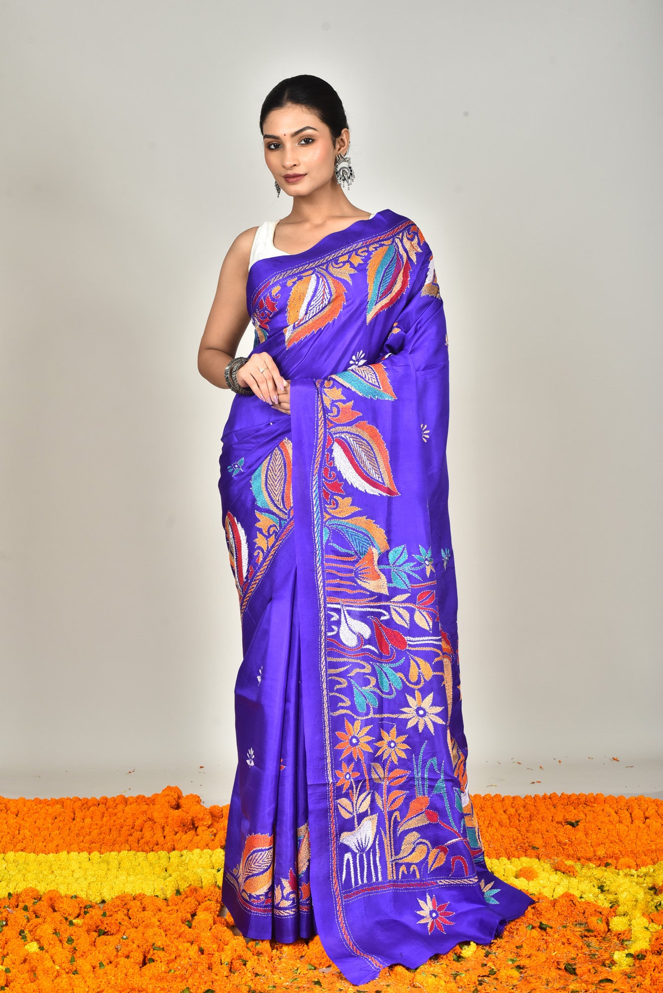 BANGALORE SILK KANTHA SAREE Thumbnail