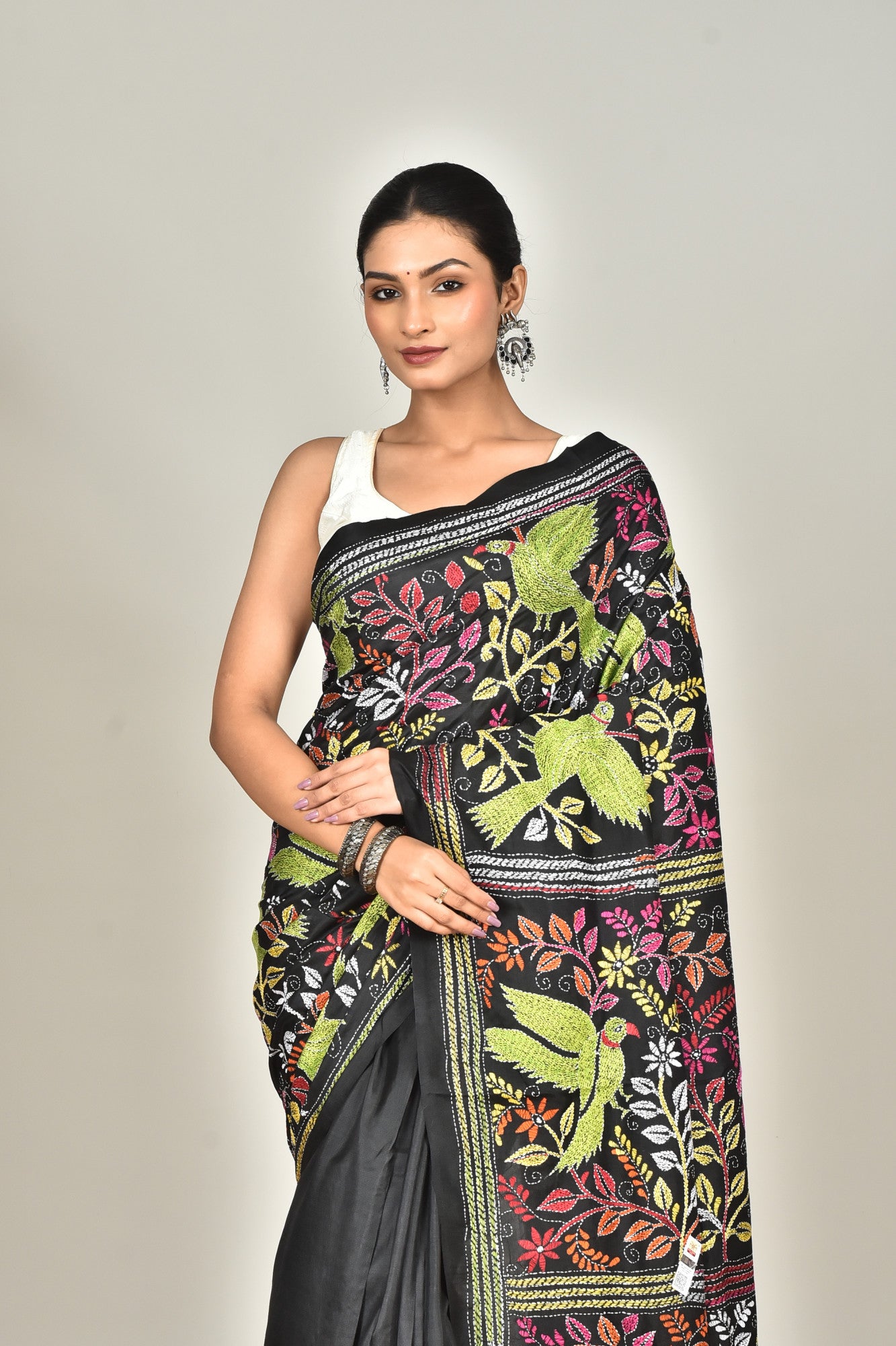 BANGALORE SILK KANTHA SAREE Thumbnail