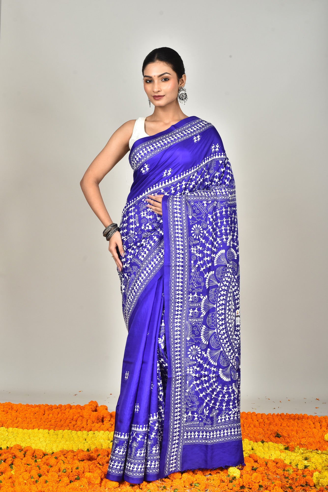 BANGALORE SILK KANTHA SAREE Thumbnail
