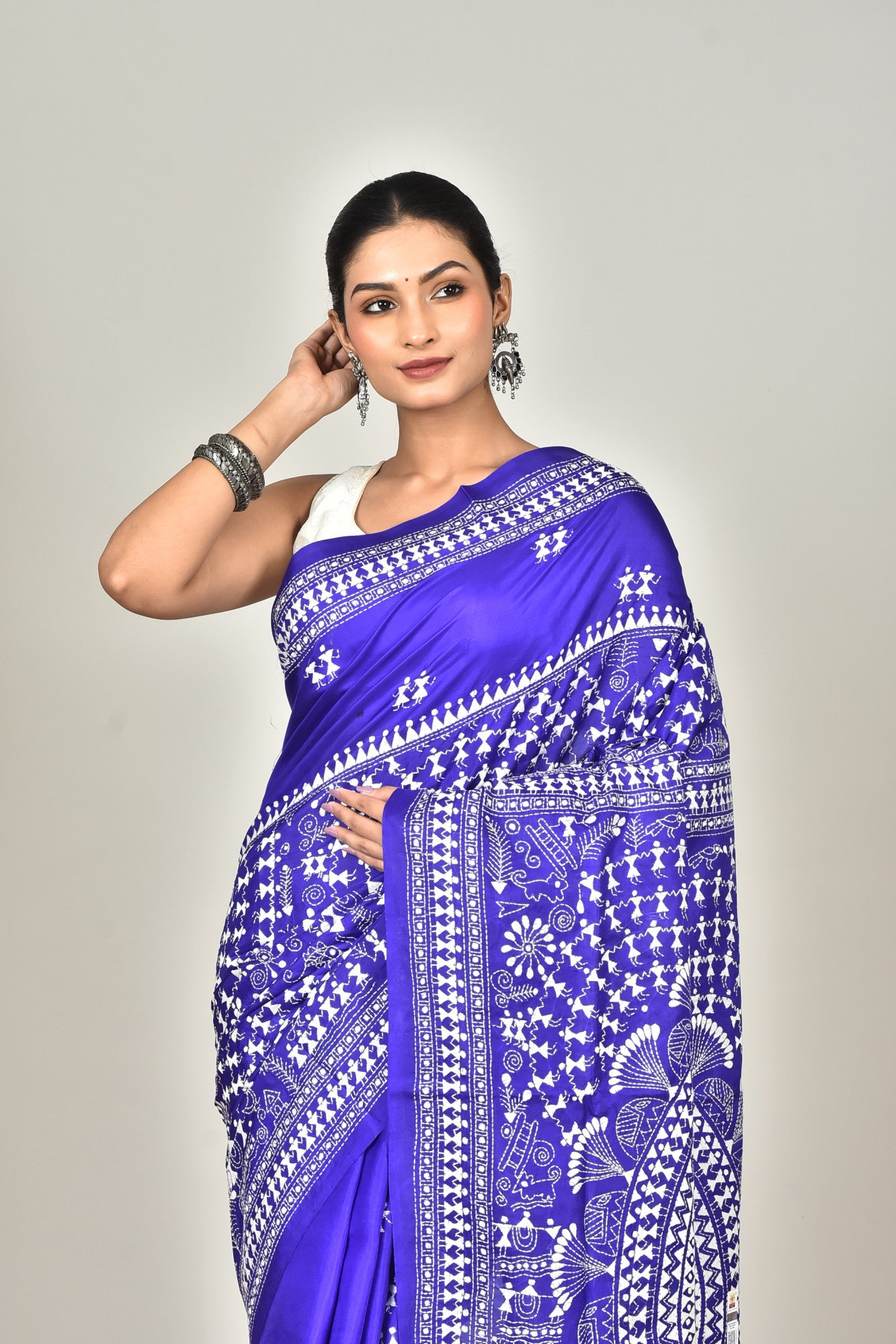 BANGALORE SILK KANTHA SAREE Thumbnail