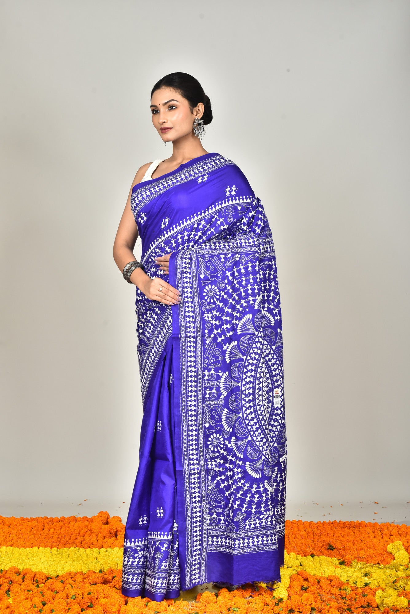 BANGALORE SILK KANTHA SAREE Thumbnail