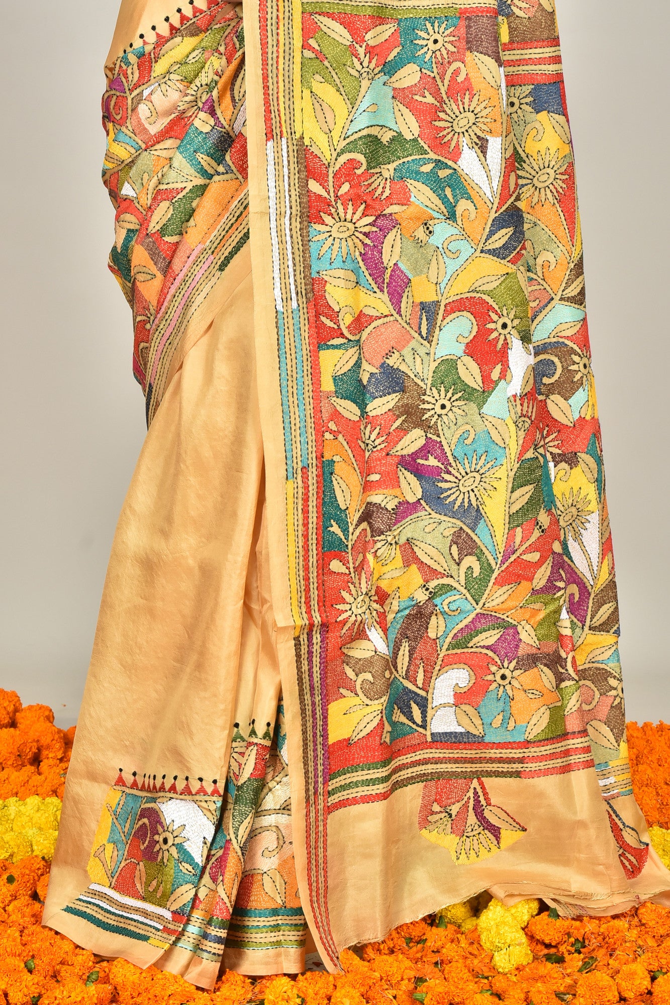 BANGALORE SILK KANTHA SAREE Thumbnail