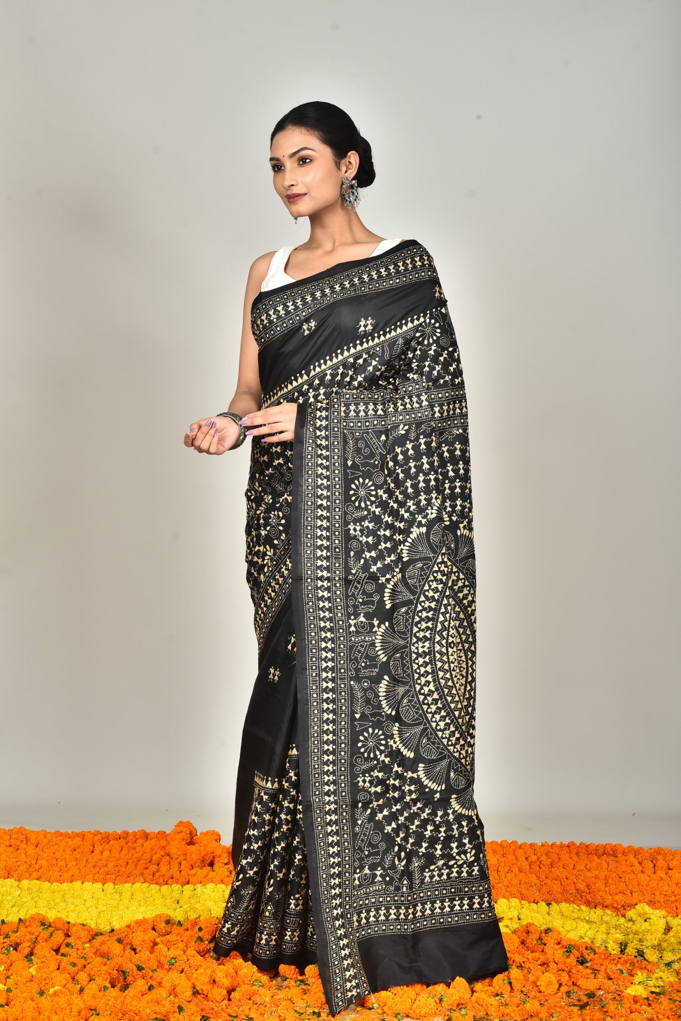 BANGALORE SILK KANTHA SAREE Thumbnail