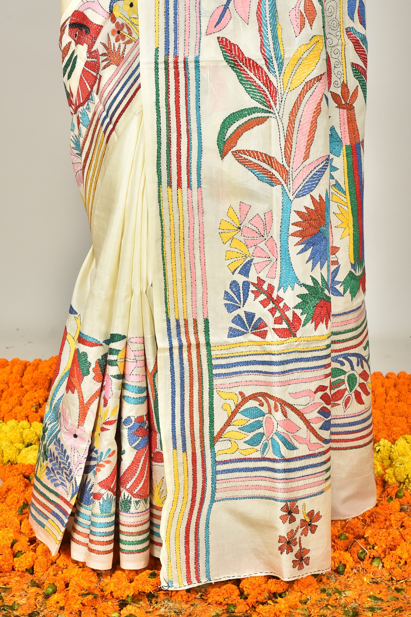 BANGALORE SILK KANTHA SAREE Thumbnail