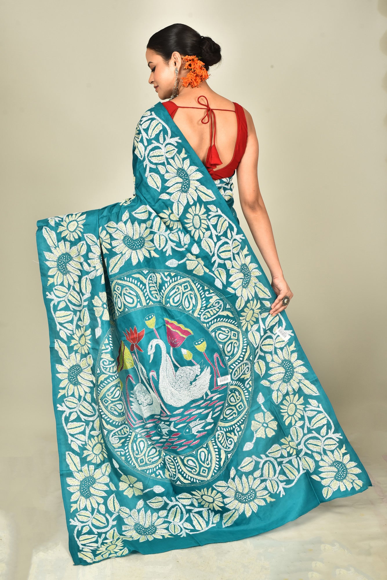 BANGALORE SILK KANTHA SAREE Thumbnail
