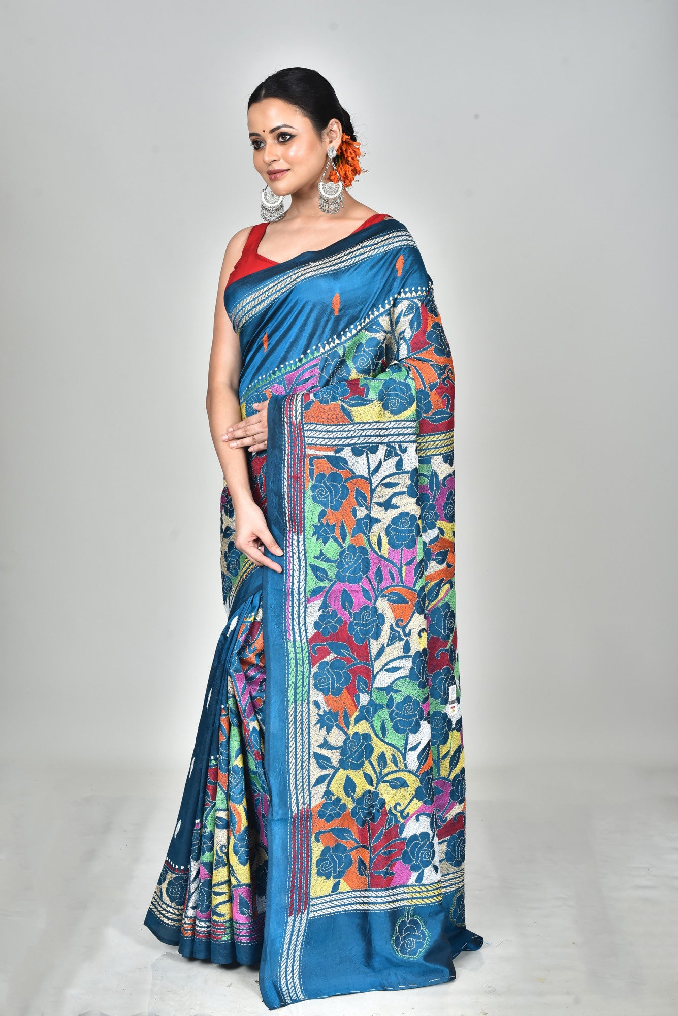 BANGALORE SILK KANTHA SAREE Thumbnail