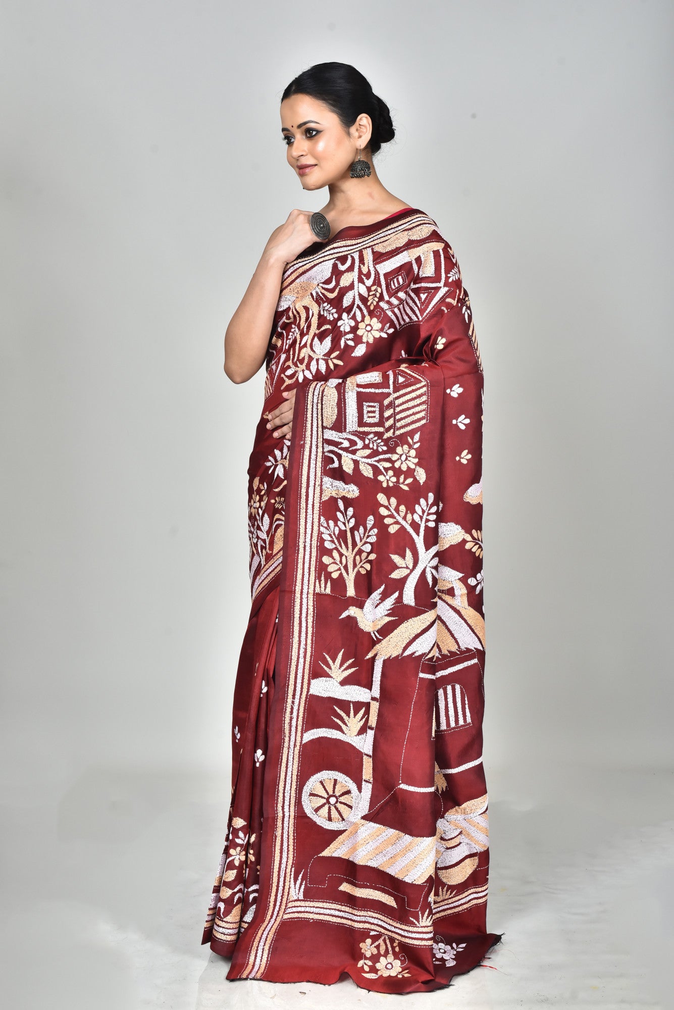 BANGALORE SILK KANTHA SAREE Thumbnail