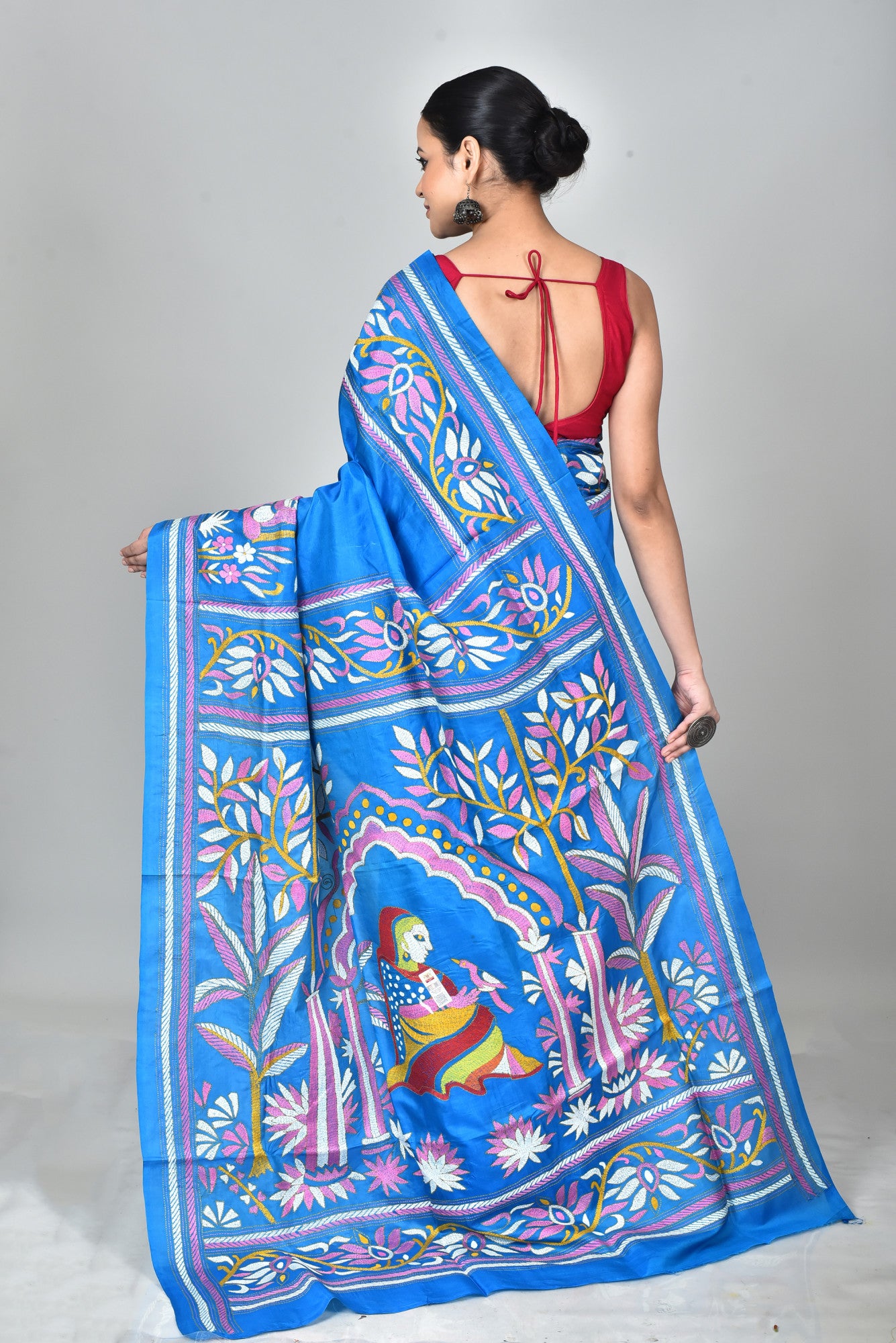 BANGALORE SILK KANTHA SAREE Thumbnail