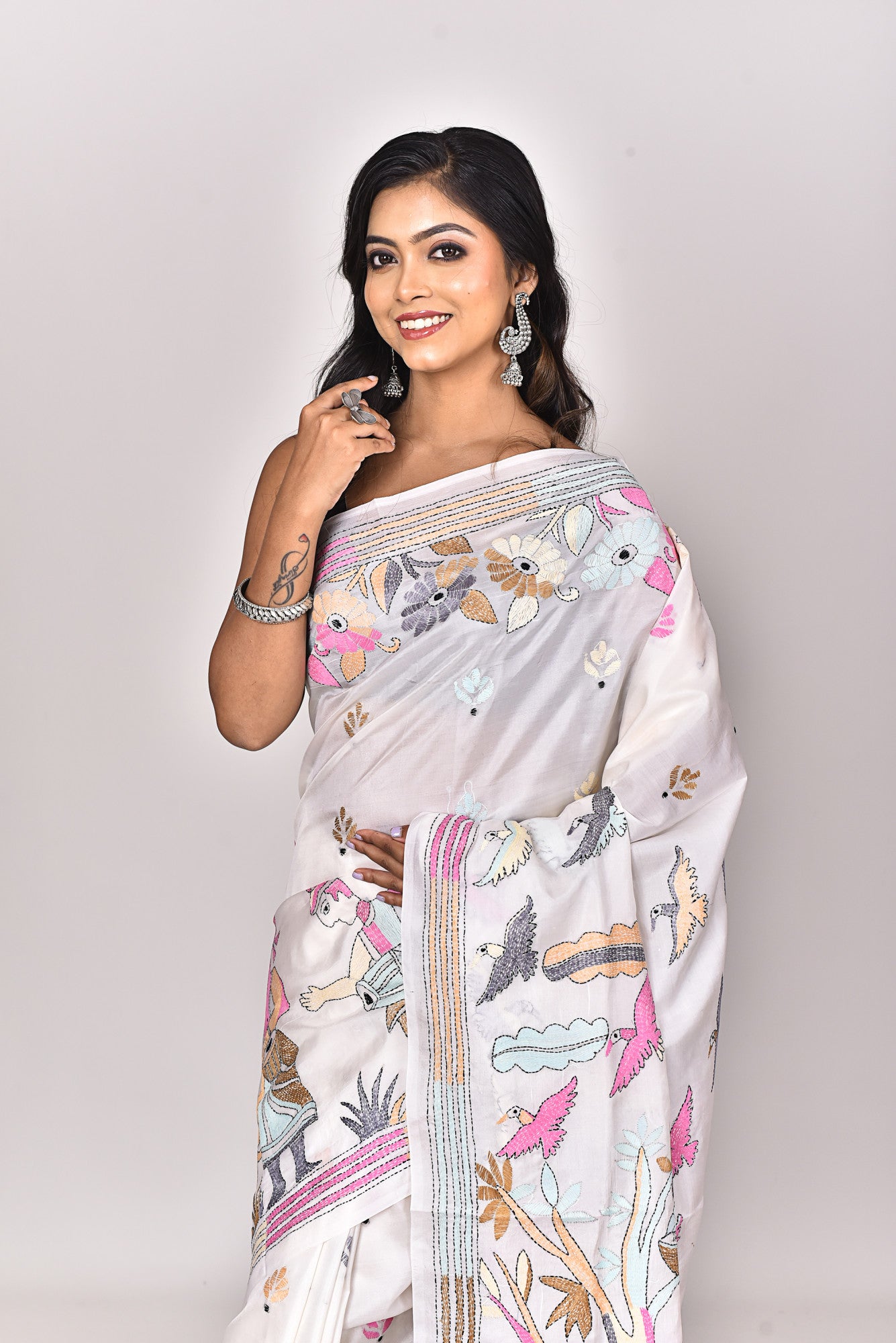 BANGALORE SILK KANTHA SAREE Thumbnail