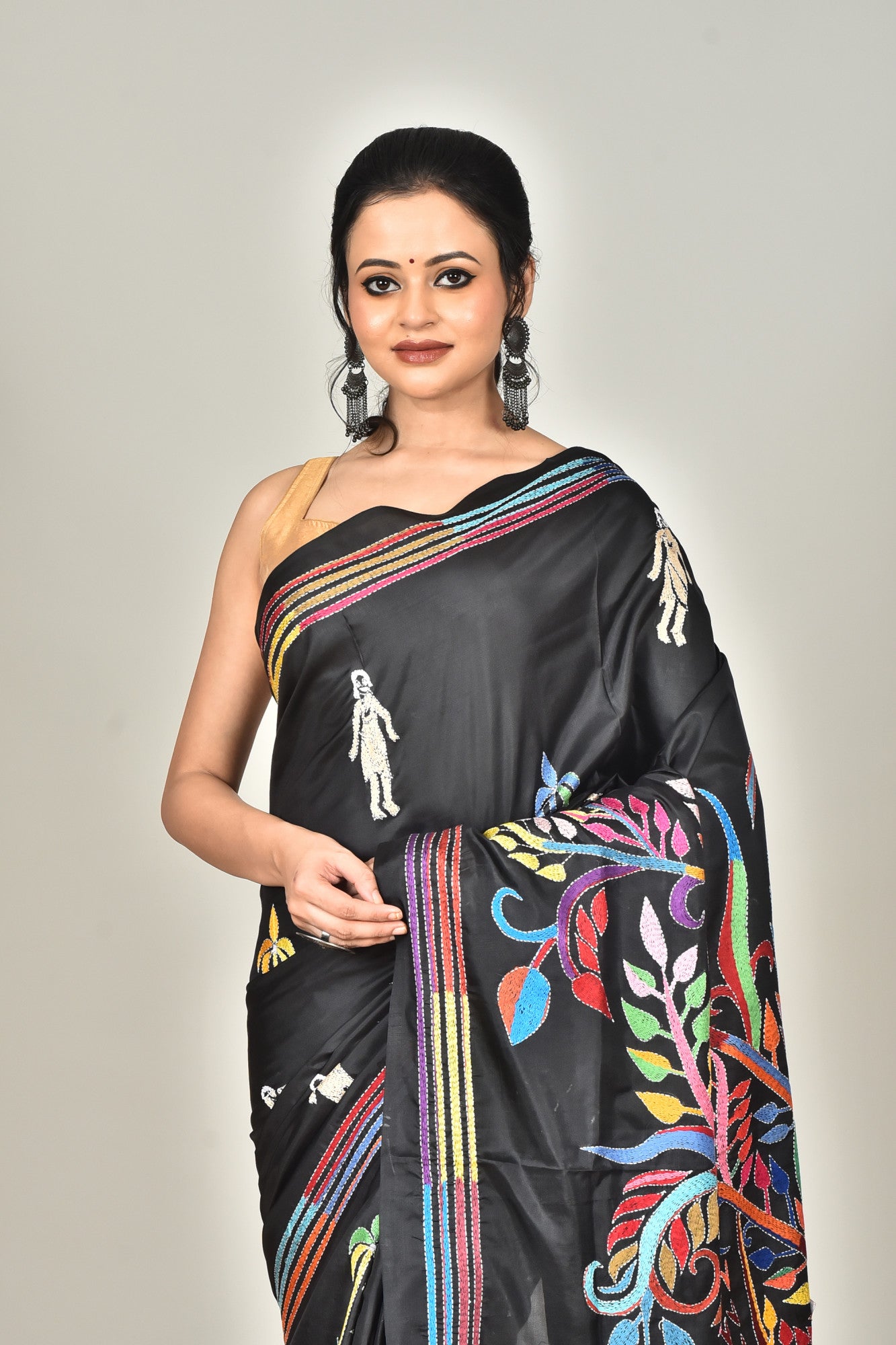 BANGALORE SILK KANTHA STITCH SAREE Thumbnail