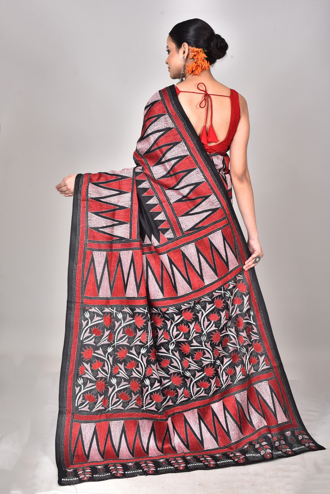 BANGALORE SILK KANTHA STITCH SAREE Thumbnail