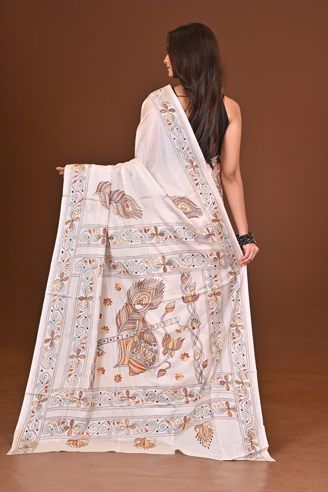Bhoreralo Blended Silk Kantha Saree Thumbnail