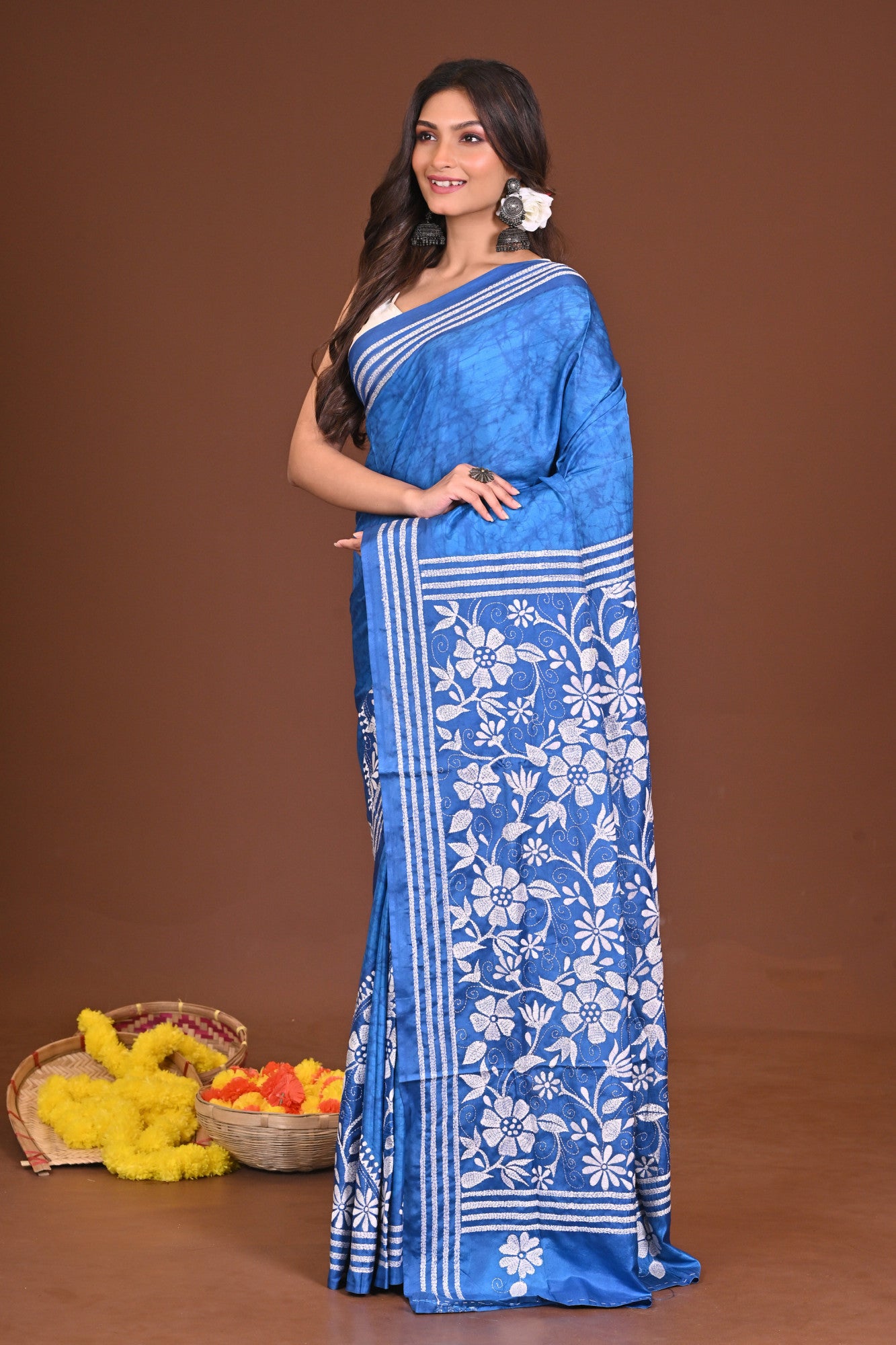 BIJOYA BLENDED SILK KANTHA SAREE Thumbnail