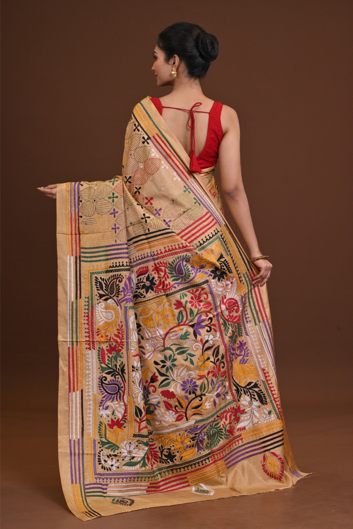 Blended Silk Kantha Saree Beige Thumbnail