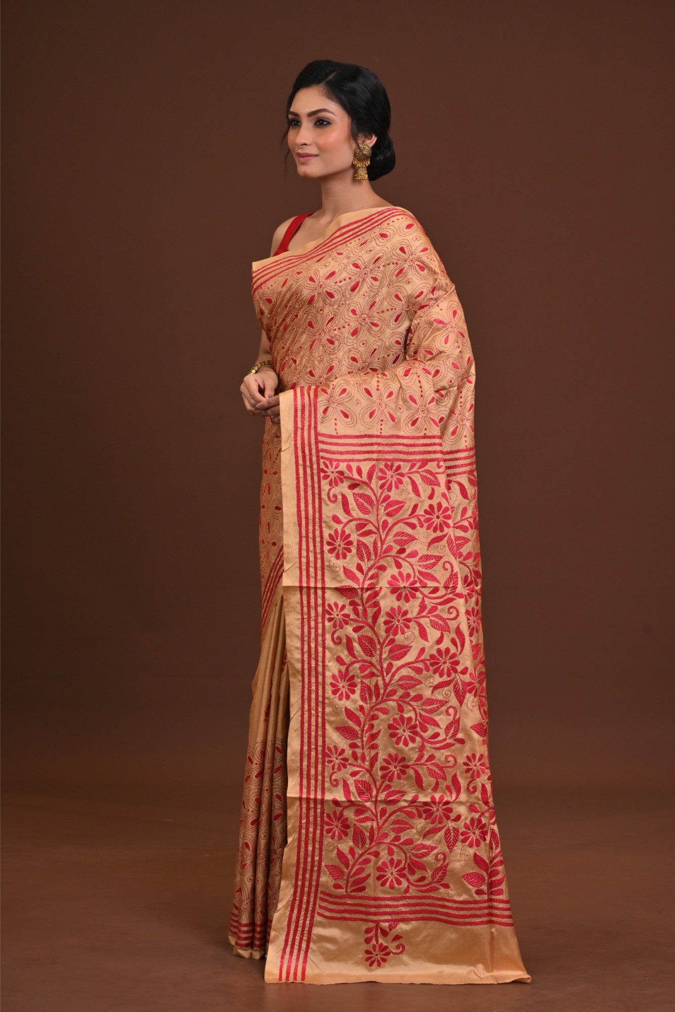 Blended Silk Kantha Stitch Saree Beige Thumbnail
