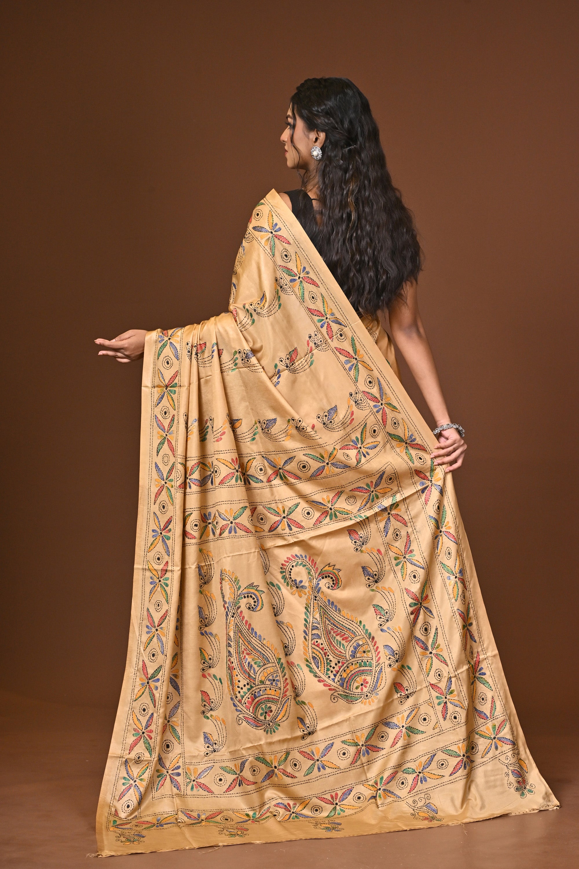 Blended Silk Kantha Stitch Saree Beige Thumbnail