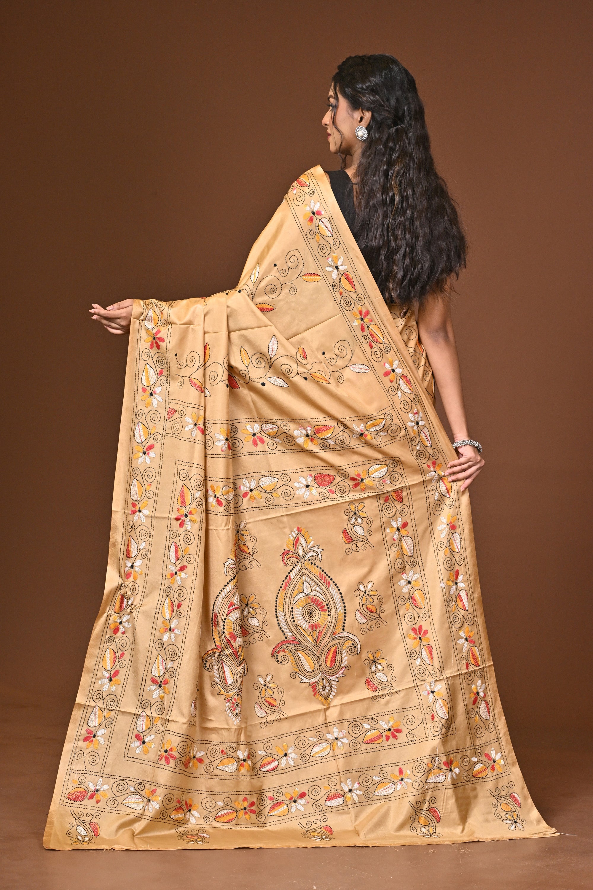 Blended Silk Kantha Stitch Saree Beige Thumbnail
