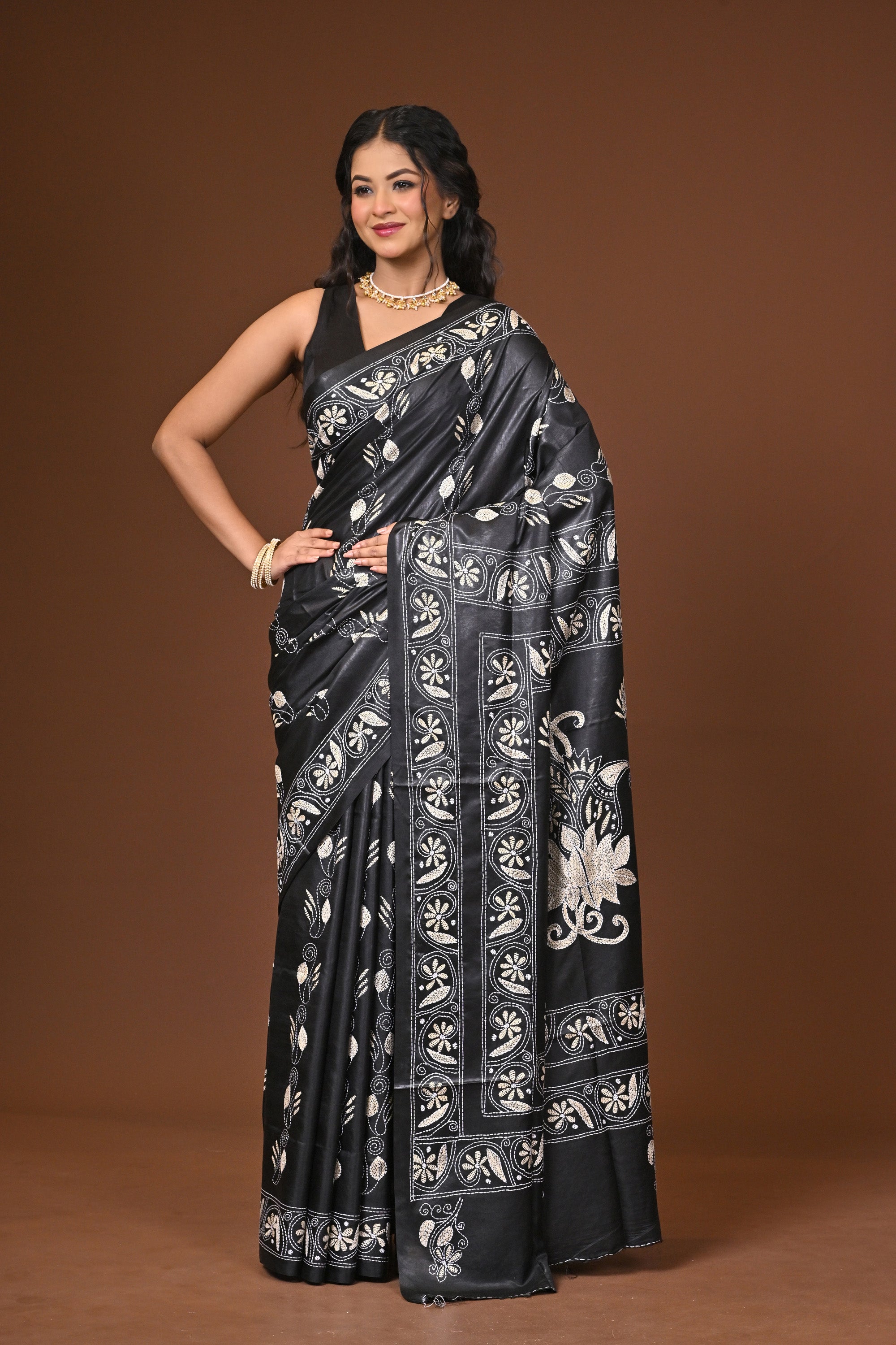 Blended Silk Kantha Stitch Saree Black Thumbnail