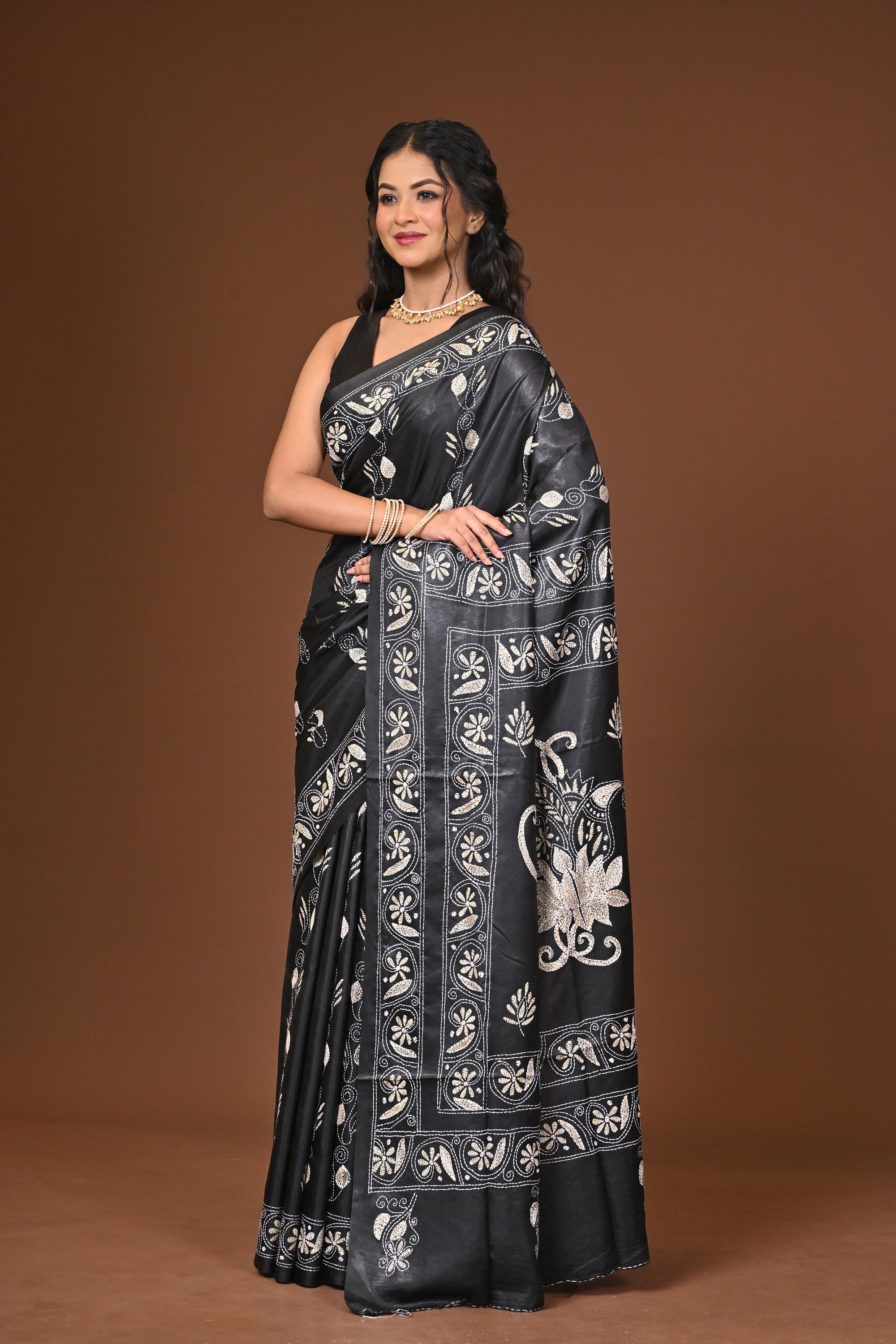 Blended Silk Kantha Stitch Saree Black Thumbnail