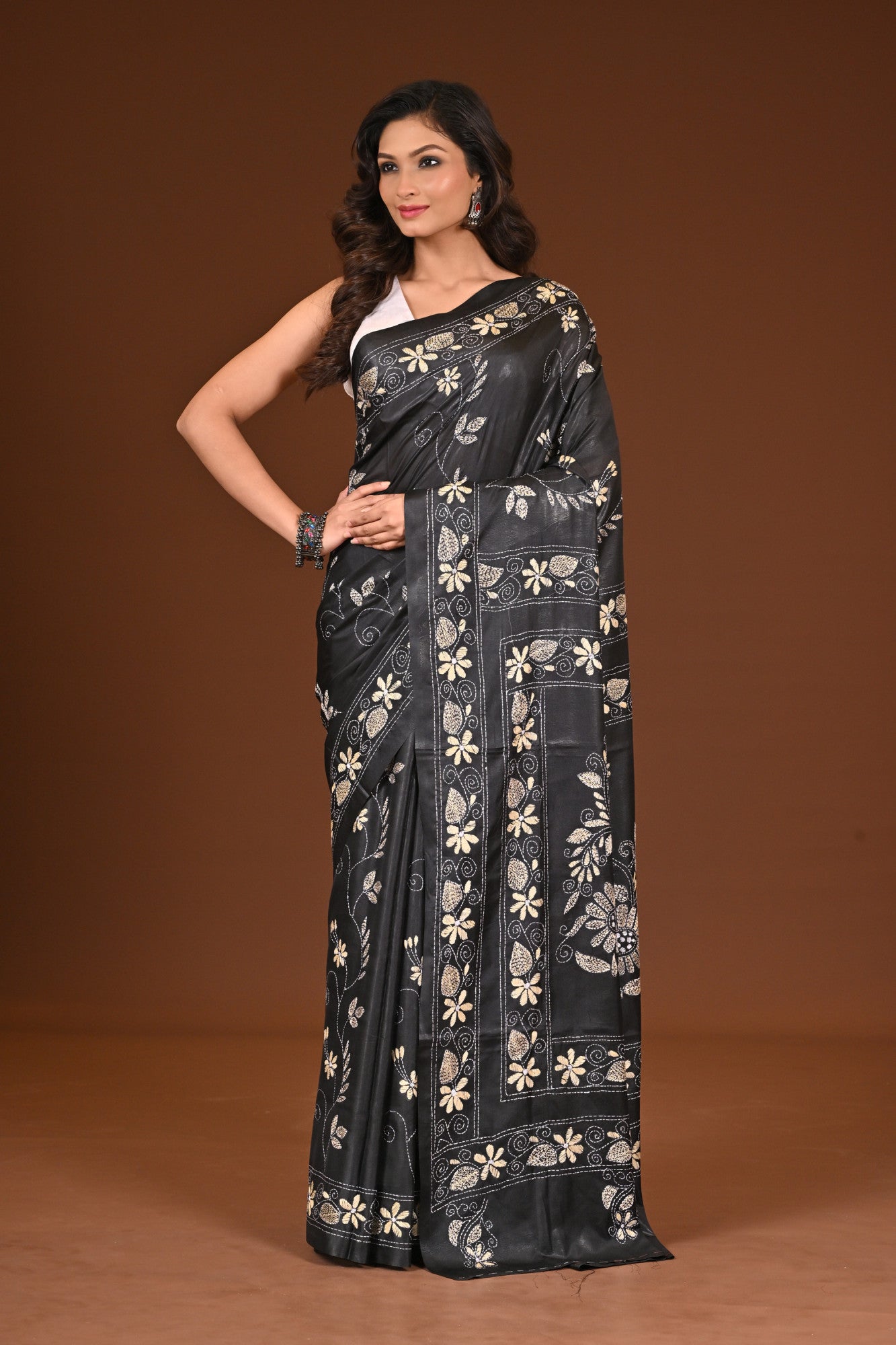 Blended Silk Kantha Stitch Saree Black Thumbnail