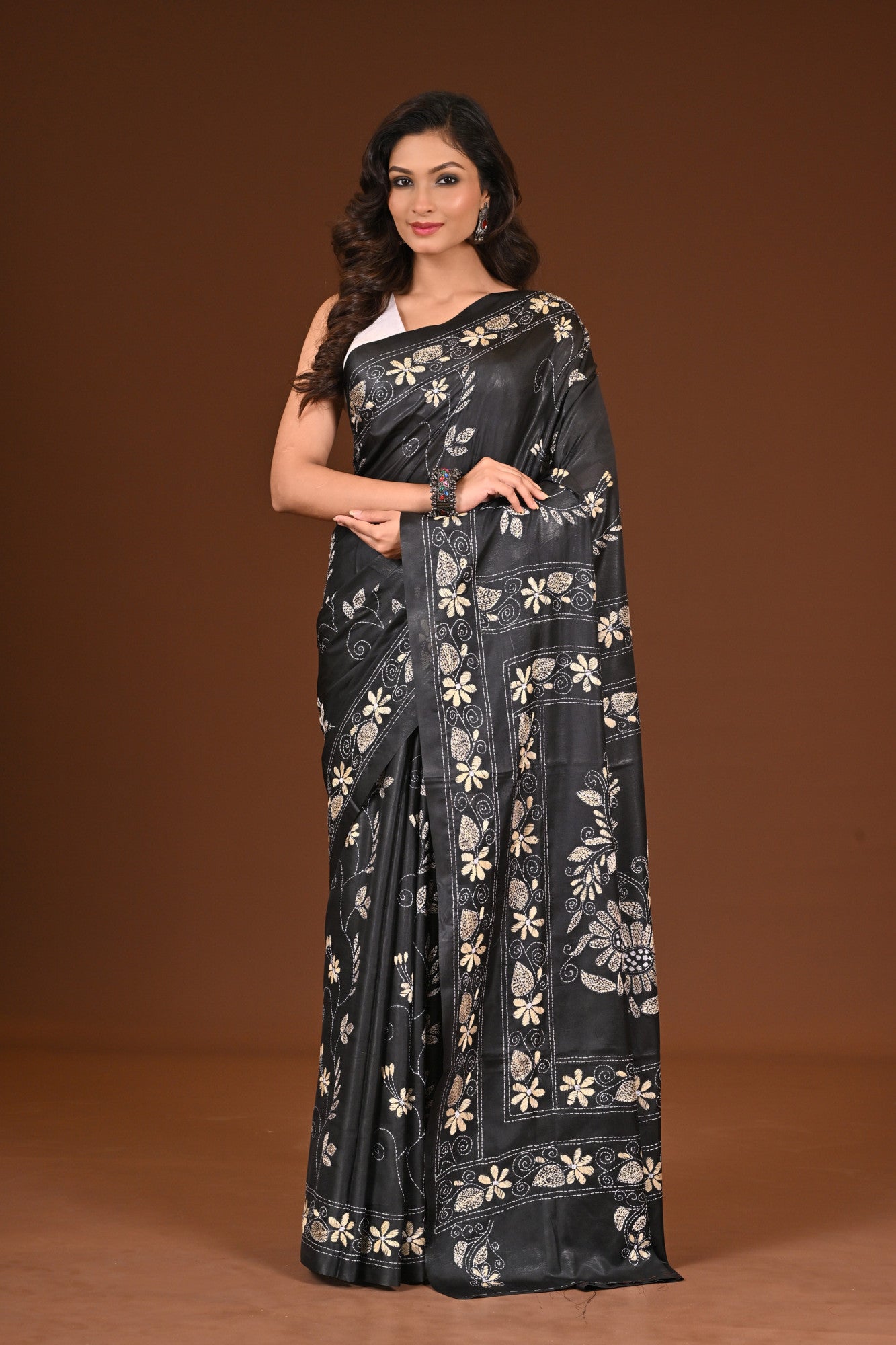 Blended Silk Kantha Stitch Saree Black Thumbnail