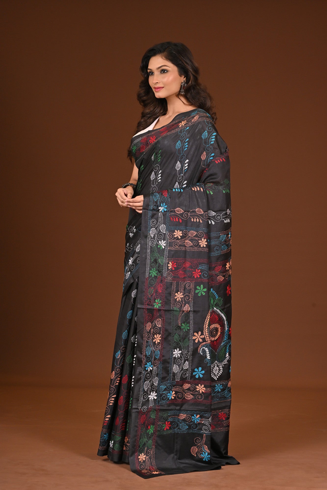 Blended Silk Kantha Stitch Saree Black Thumbnail