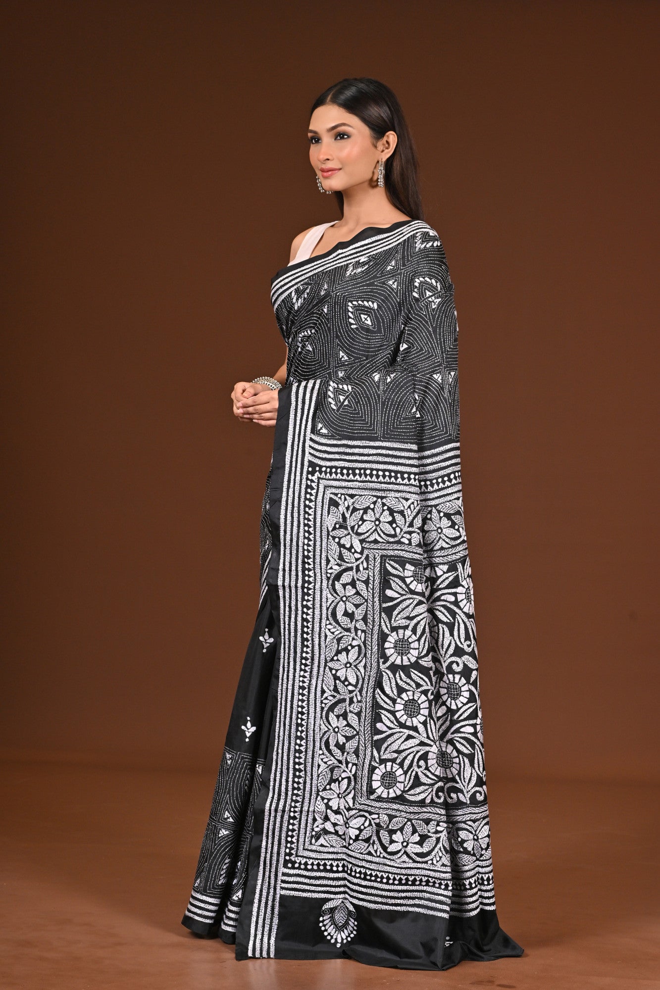 Blended Silk Kantha Stitch Saree Black Thumbnail