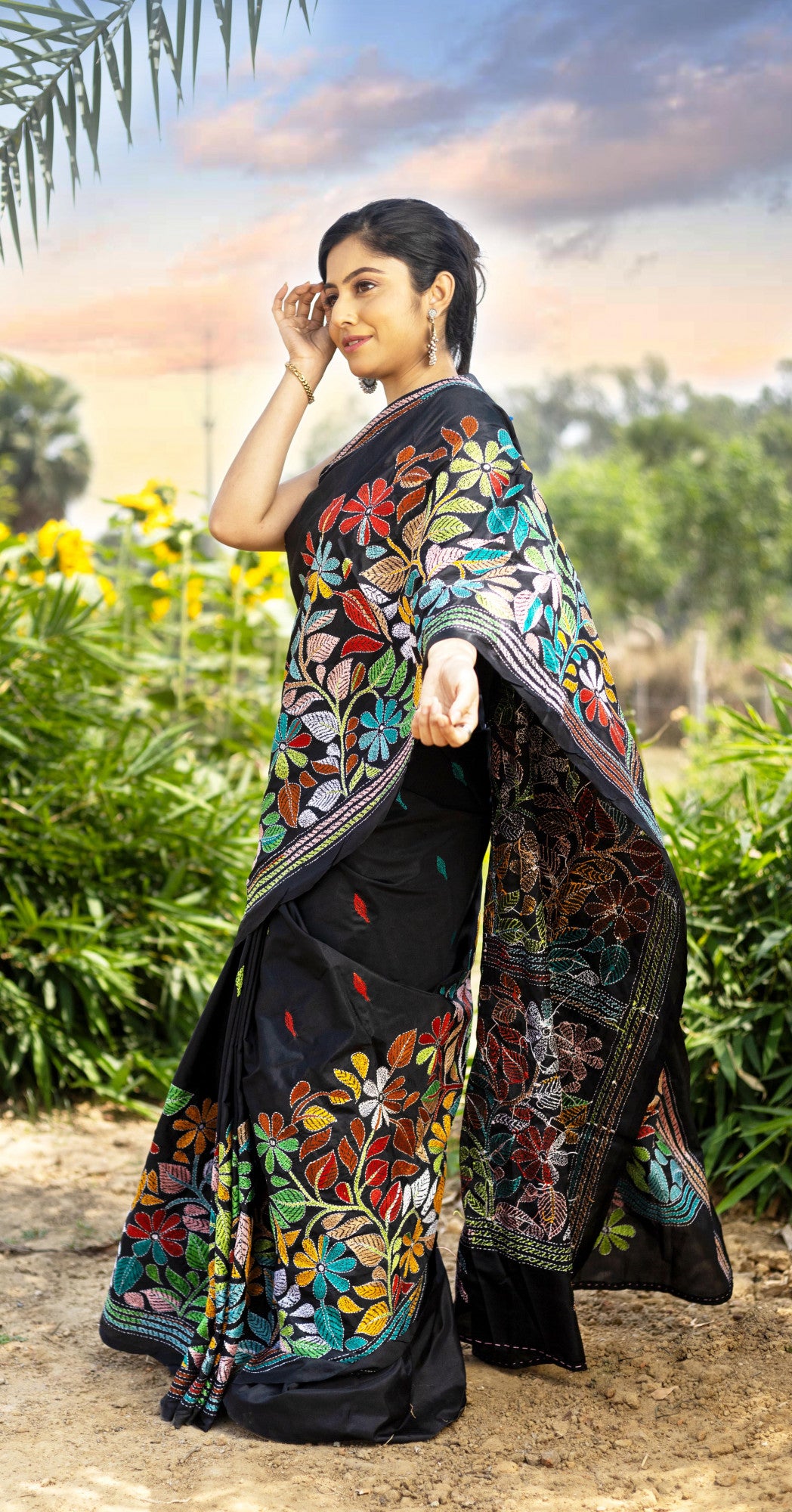 Blended Silk Kantha Stitch Saree Black Thumbnail