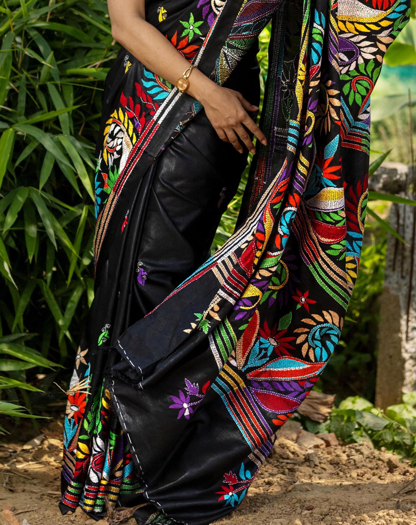 Blended Silk Kantha Stitch Saree Black Thumbnail