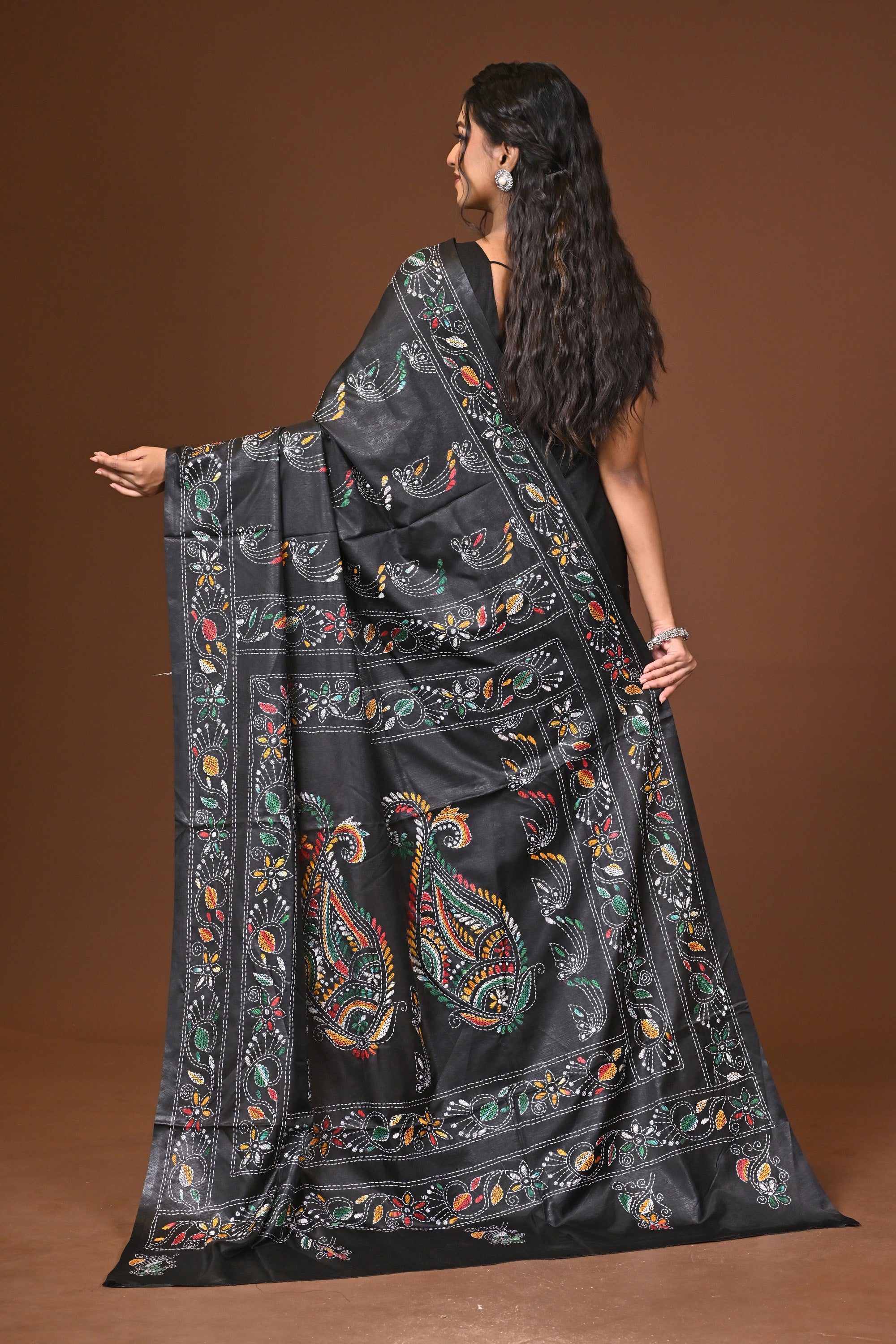 Blended Silk Kantha Stitch Saree Black Thumbnail