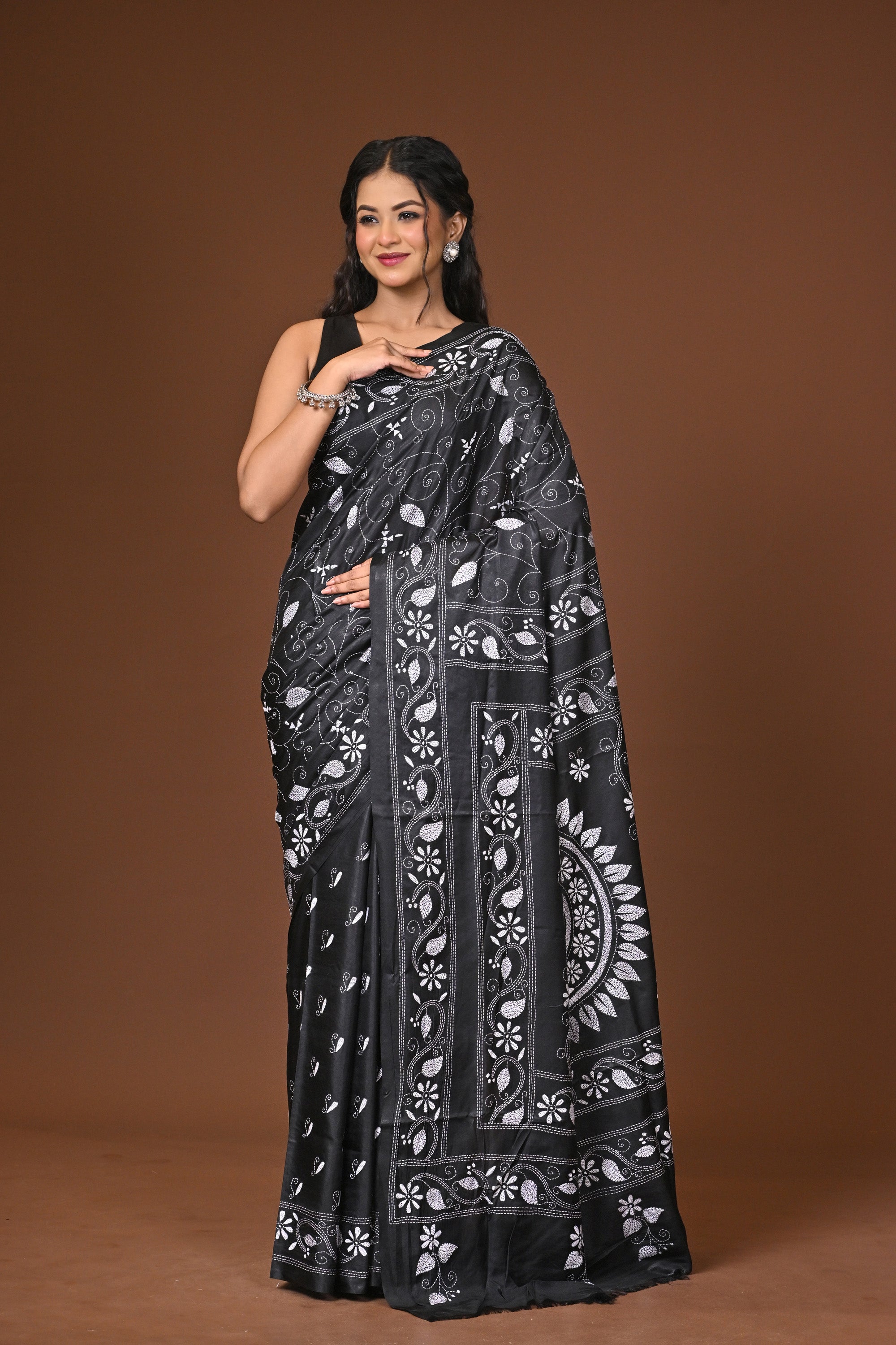 Blended Silk Kantha Stitch Saree Black Thumbnail